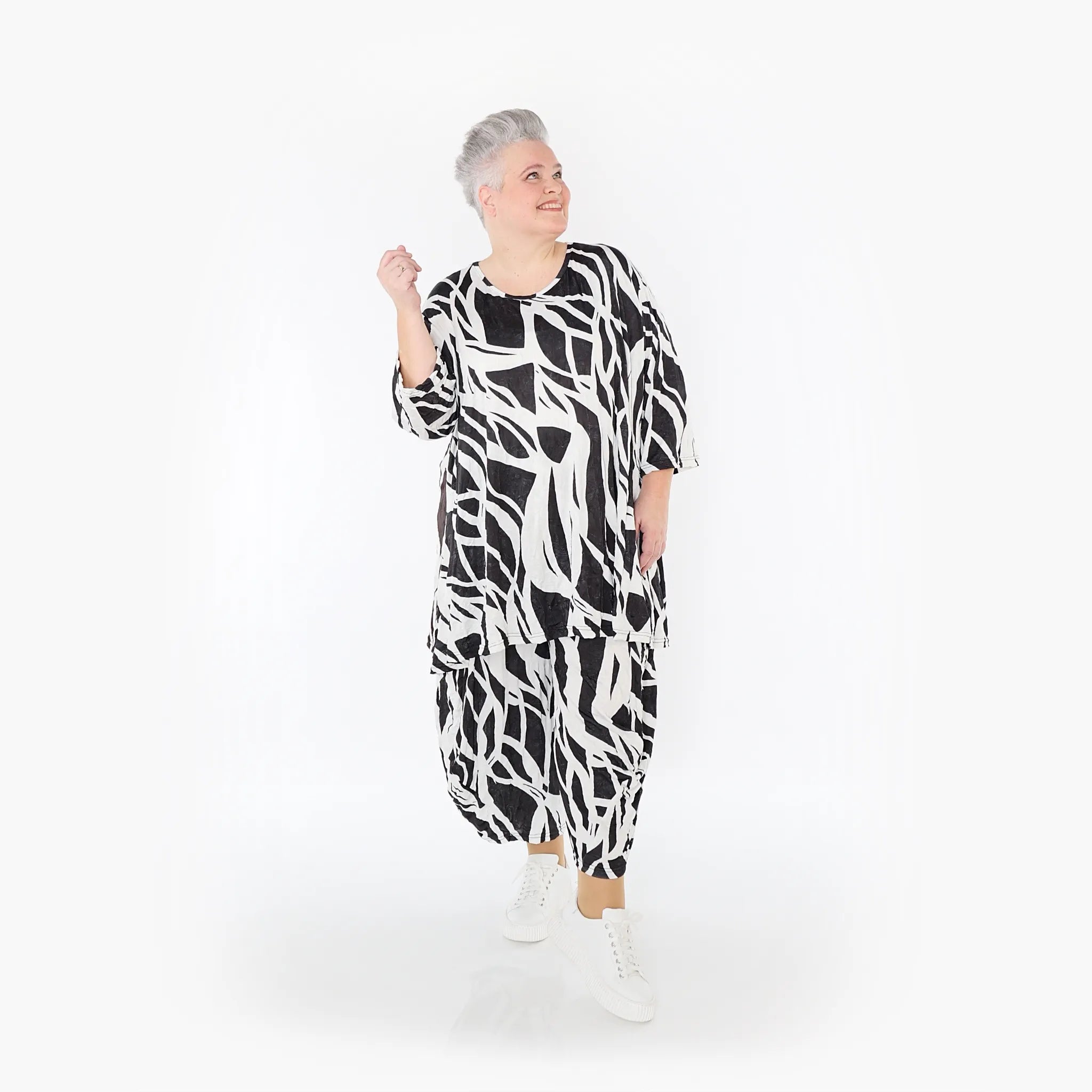  A-Form Bigshirt von AKH Fashion aus Viskose, 1460.00593, Schwarz/Weiß, Zebra, Ausgefallen