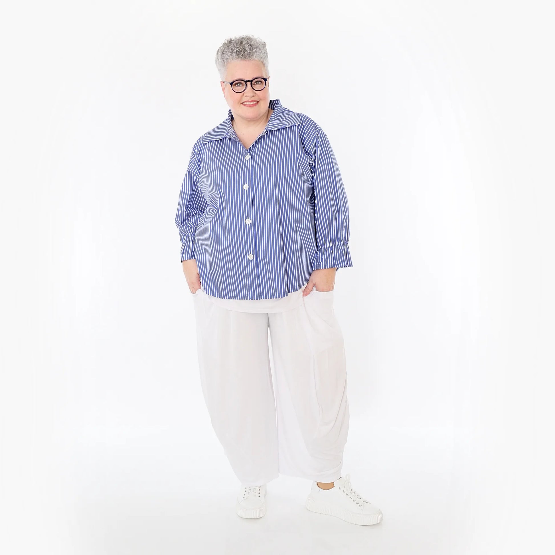  AKH Fashion Bluse in gerundeter Form, aus Baumwolle, 1472.07062, Blau/Weiß, Streifen