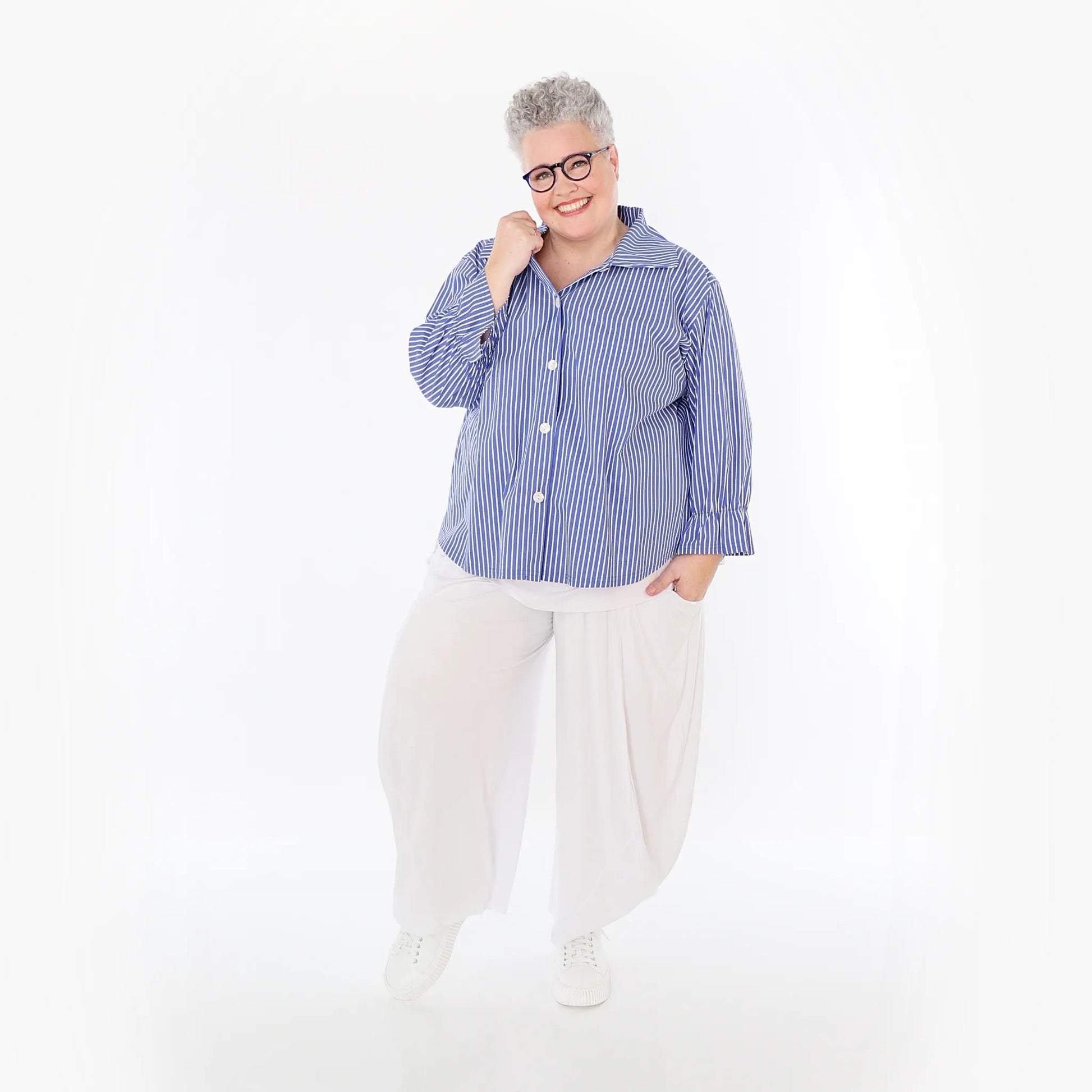  AKH Fashion Bluse in gerundeter Form, aus Baumwolle, 1472.07062, Blau/Weiß, Streifen