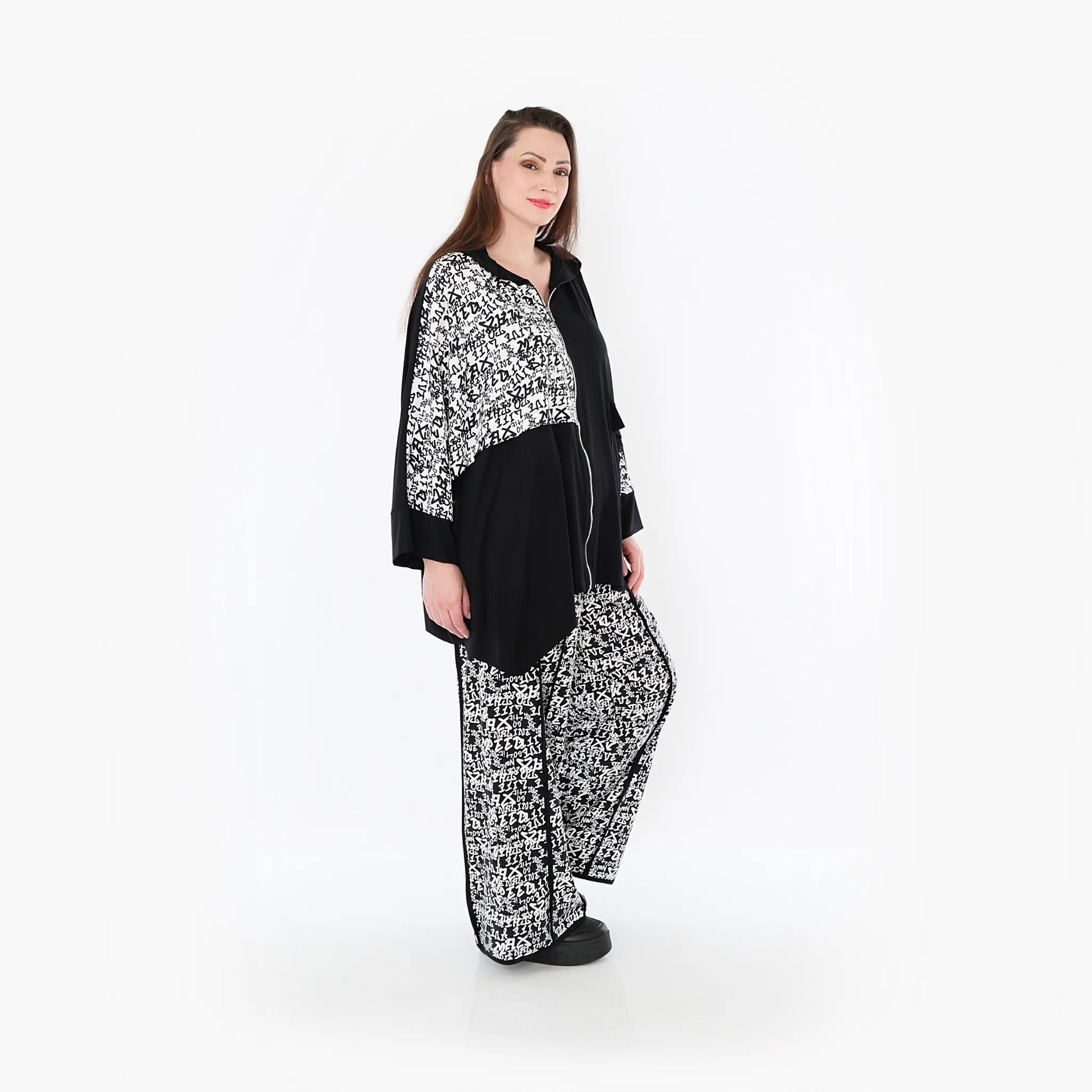  AKH Fashion Jacke in kastiger Form, aus Viskose, 1475.07076, Schwarz/Weiß, Buchstaben