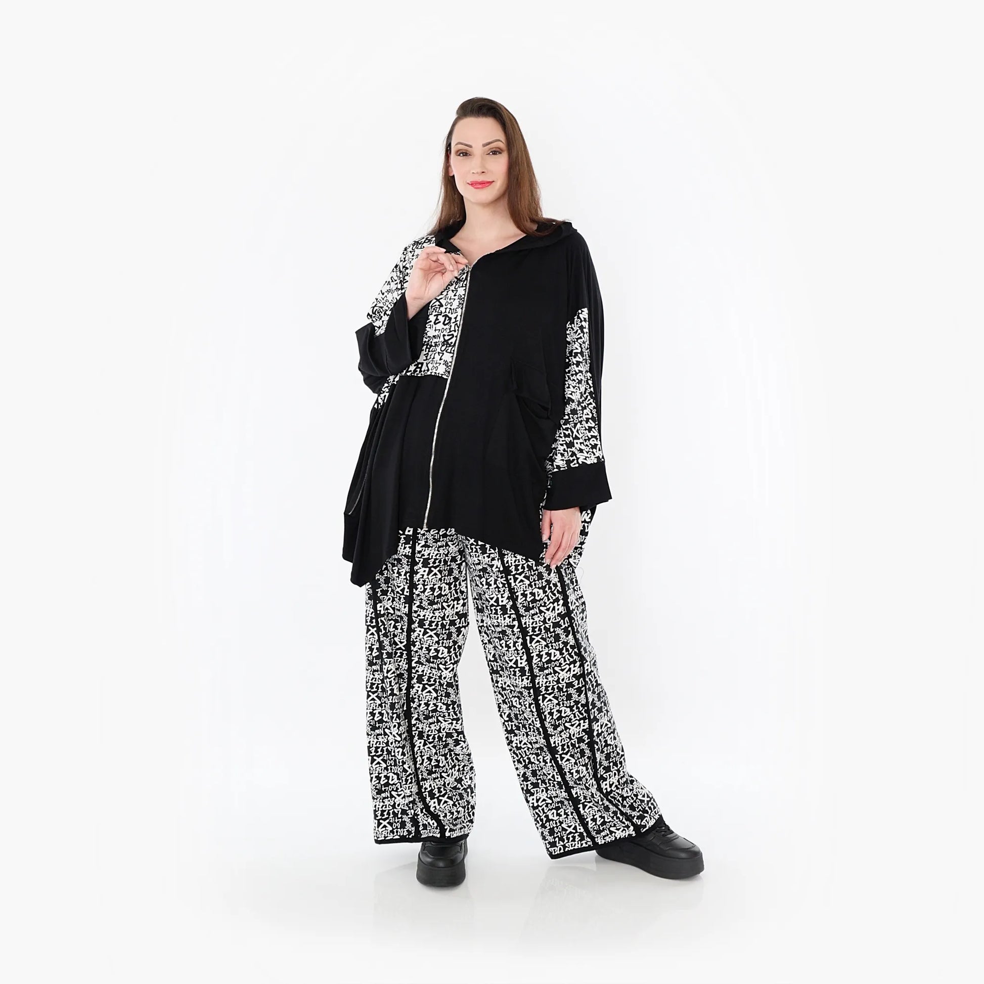  AKH Fashion Jacke in kastiger Form, aus Viskose, 1475.07076, Schwarz/Weiß, Buchstaben