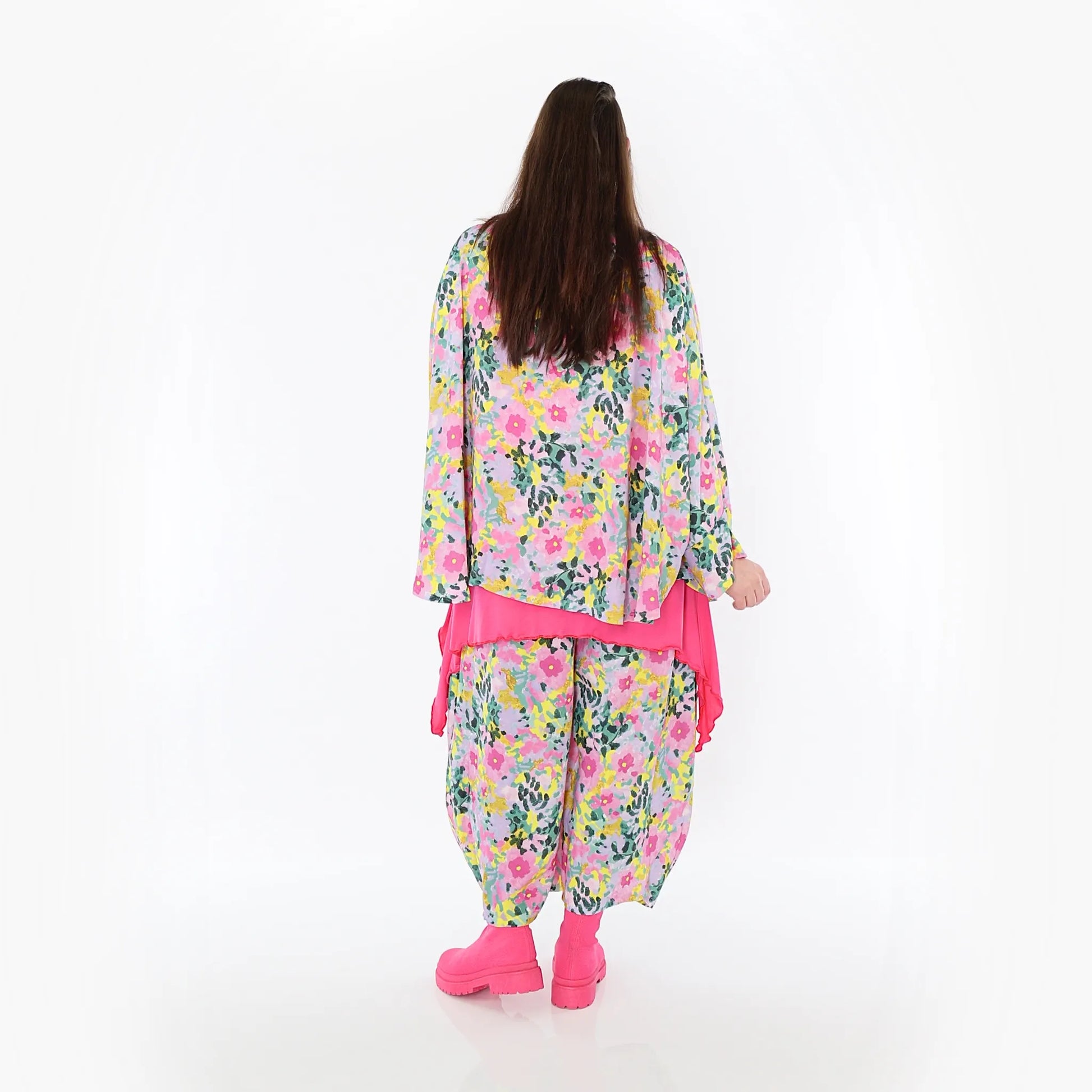  AKH Fashion Jacke in gerundeter Form, aus Viskose, 1479.00140, Multicolor, Blumen, Schick