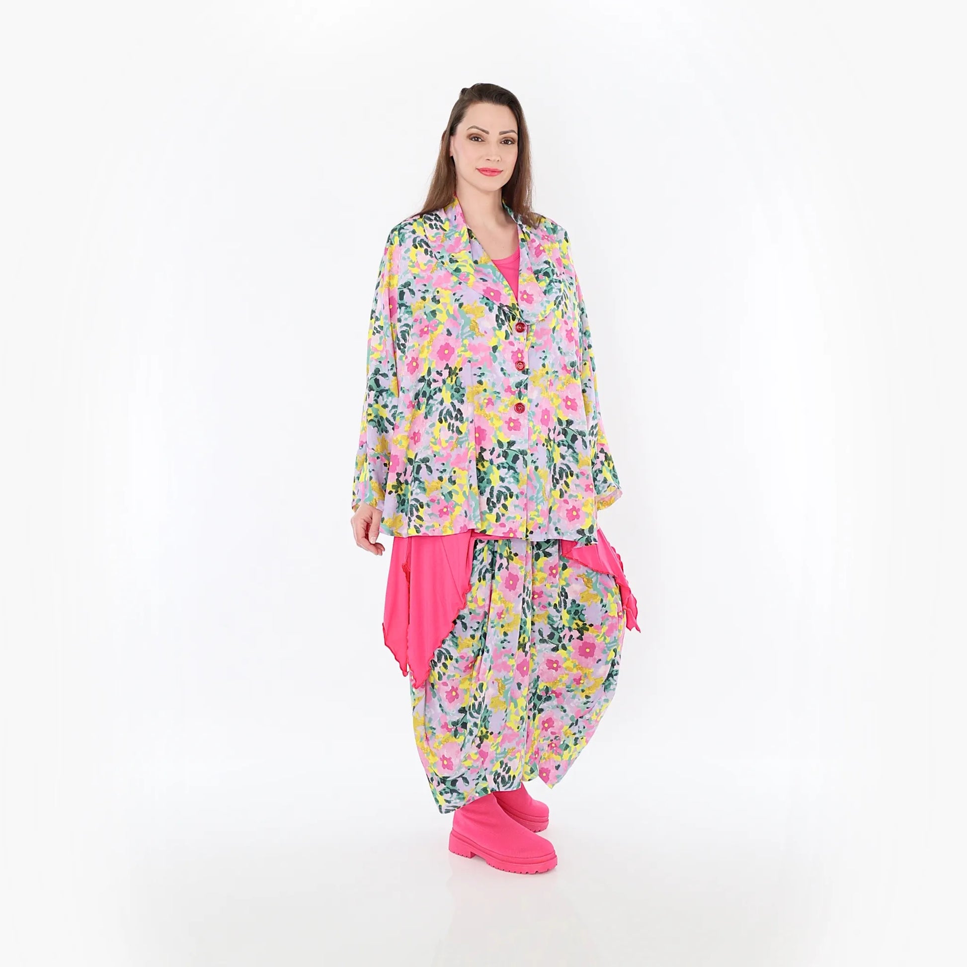  AKH Fashion Jacke in gerundeter Form, aus Viskose, 1479.00140, Multicolor, Blumen, Schick