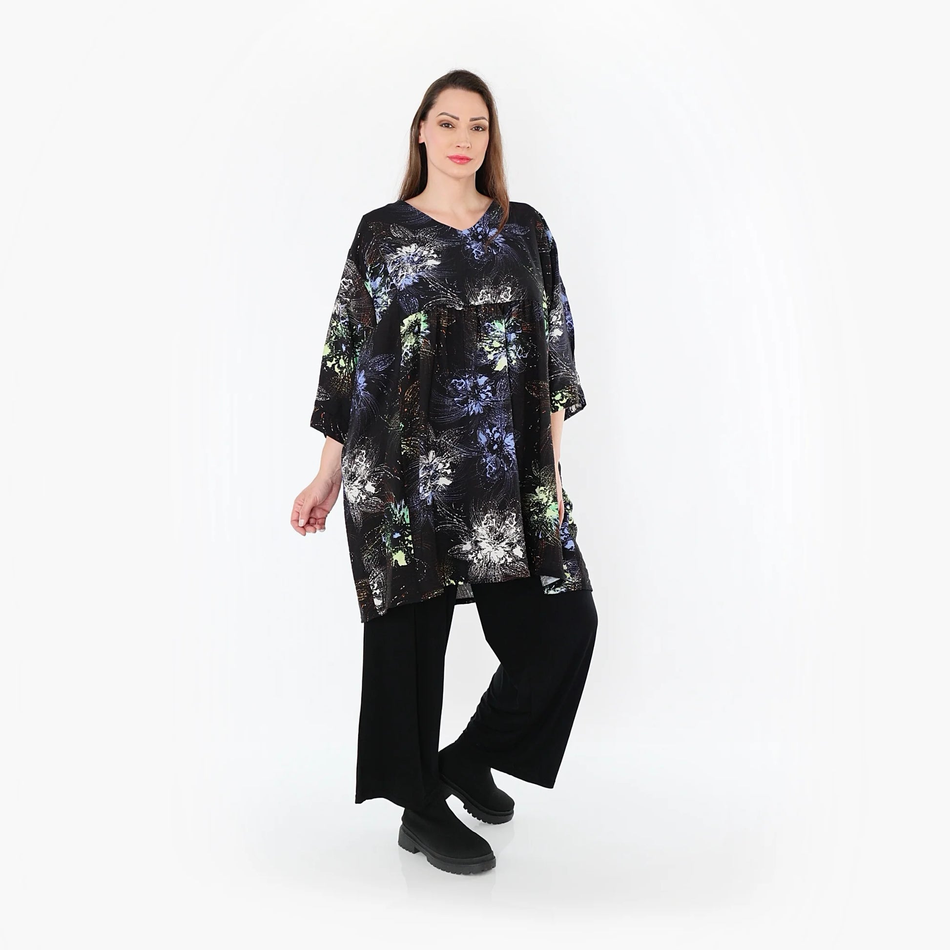  A-Form Bigshirt von AKH Fashion aus Viskose, 1491.07091, Schwarz/Blau/Multi, Blumen, Schick