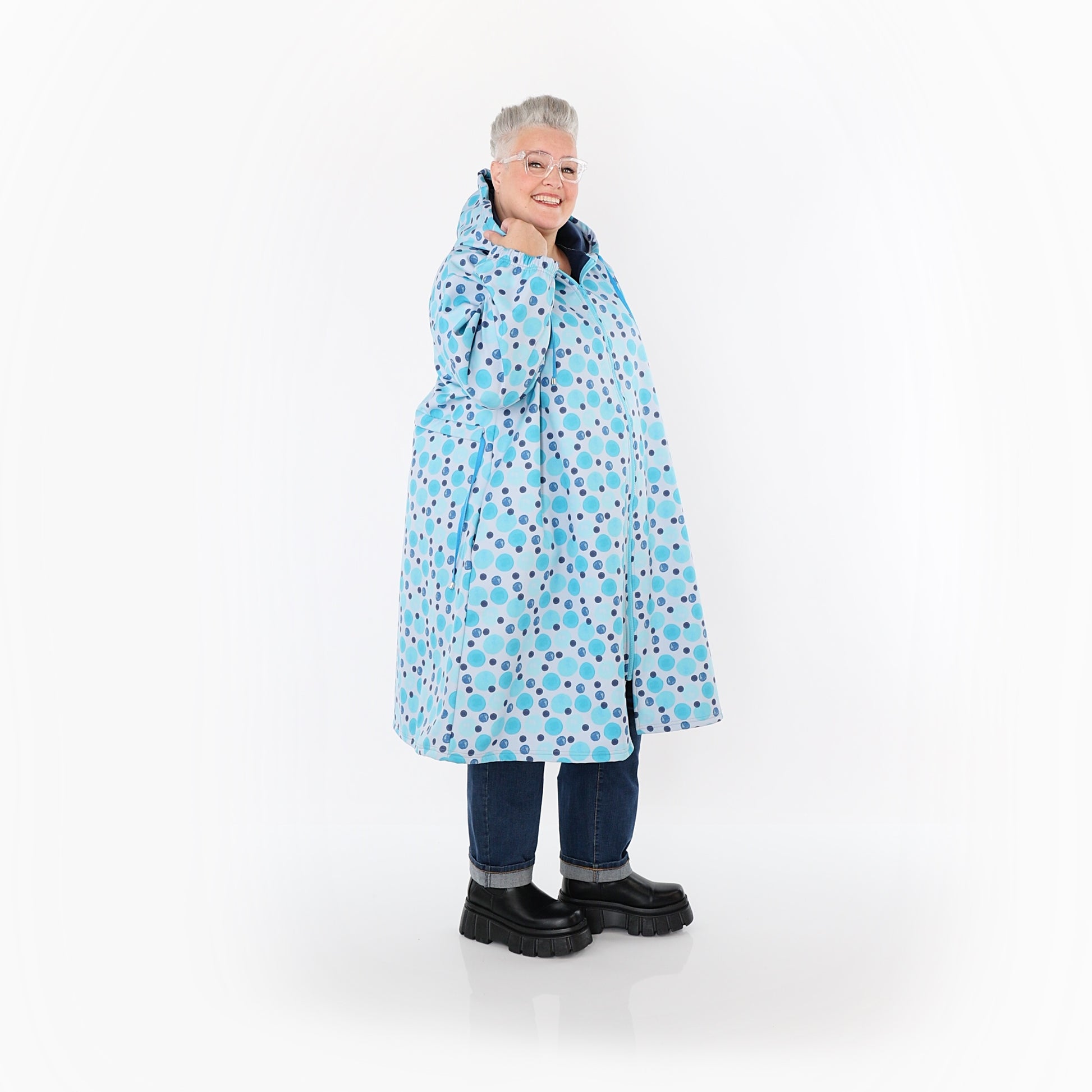  AKH Fashion Mantel in gerader Form, aus Polyester, 1515.07102, Blau/Multi, Punkte, Schick