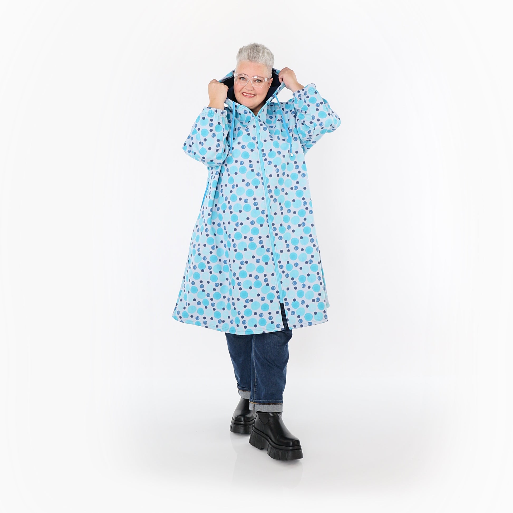  AKH Fashion Mantel in gerader Form, aus Polyester, 1515.07102, Blau/Multi, Punkte, Schick