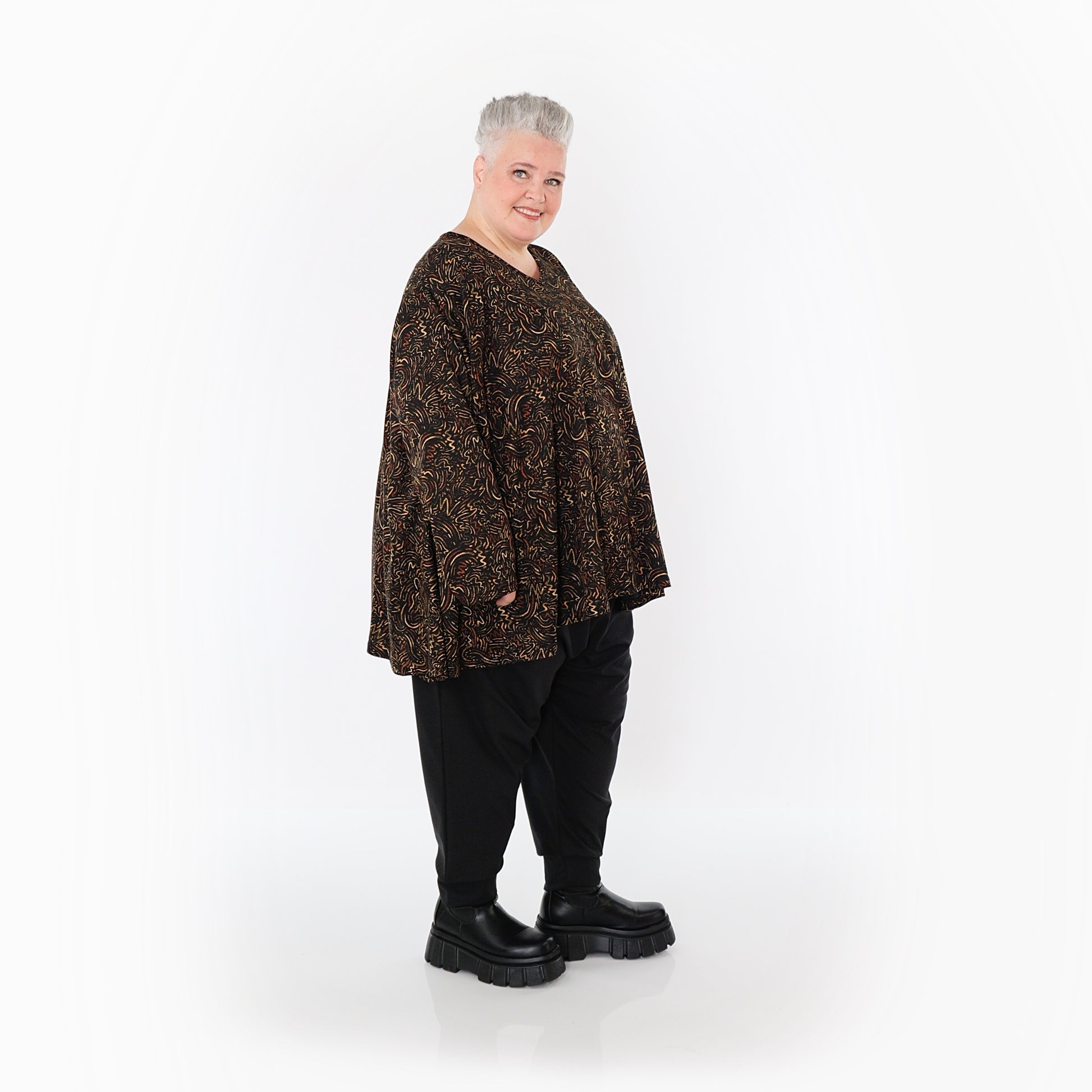  A-Form Bigshirt von AKH Fashion aus Materialmix, 1516.00593, Schwarz/Cognac/Orange, Kringel