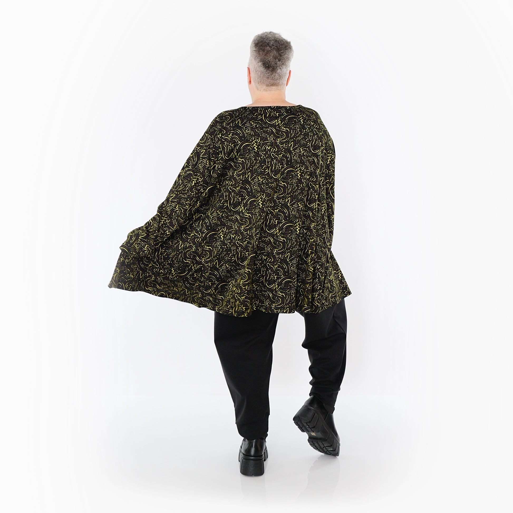  A-Form Bigshirt von AKH Fashion aus Materialmix, 1516.00593, Schwarz/Neongrün/Cognac, Schick
