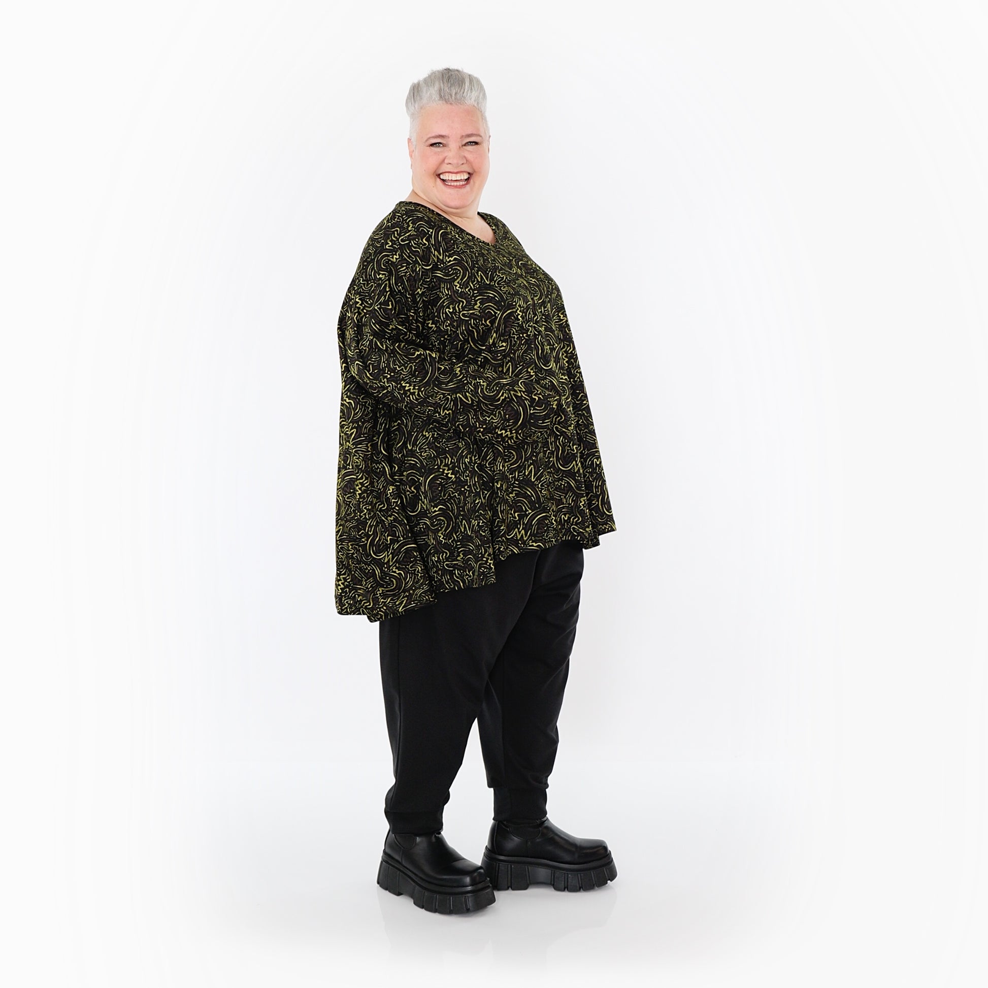 A-Form Bigshirt von AKH Fashion aus Materialmix, 1516.00593, Schwarz/Neongrün/Cognac, Schick