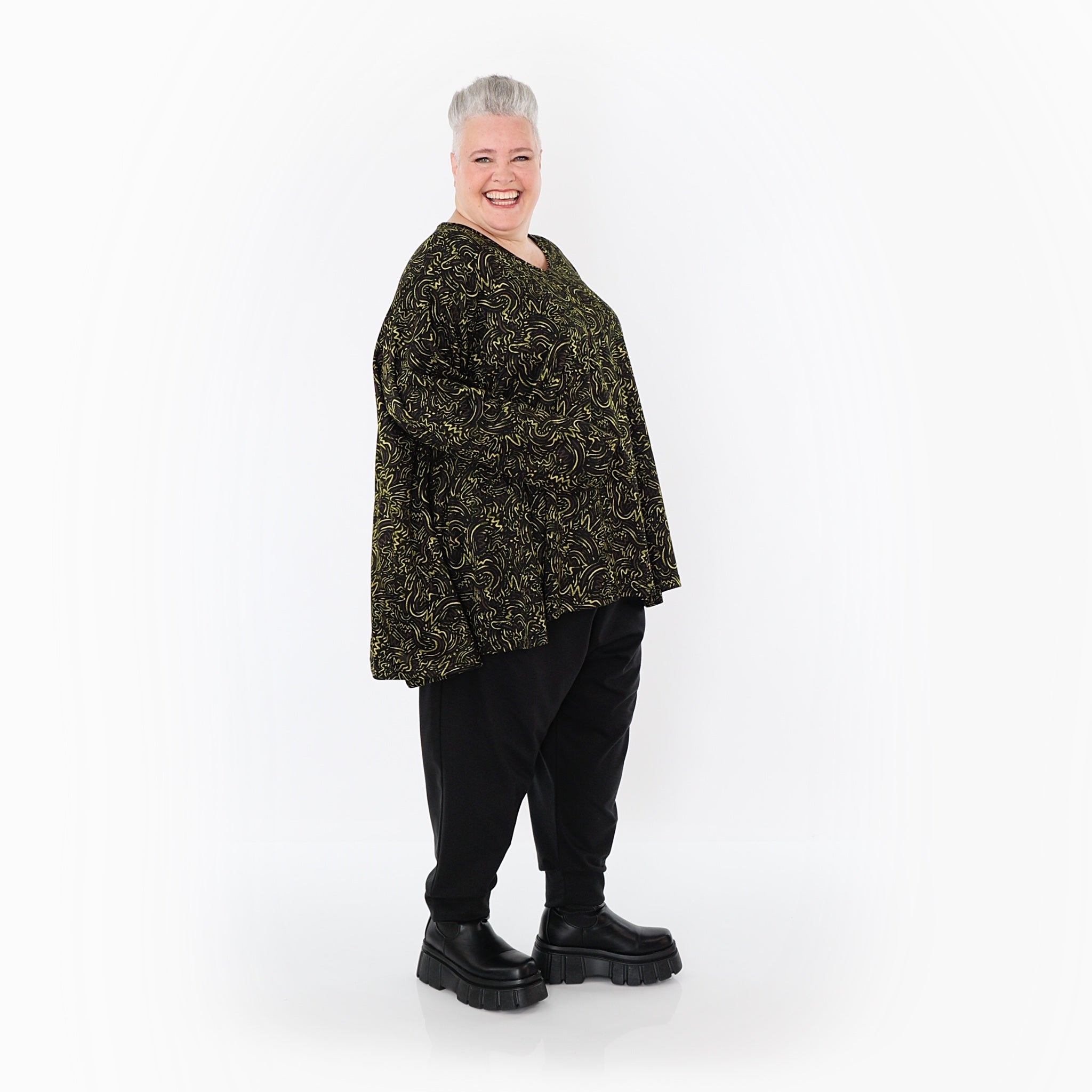  A-Form Bigshirt von AKH Fashion aus Materialmix, 1516.00593, Schwarz/Neongrün/Cognac, Schick