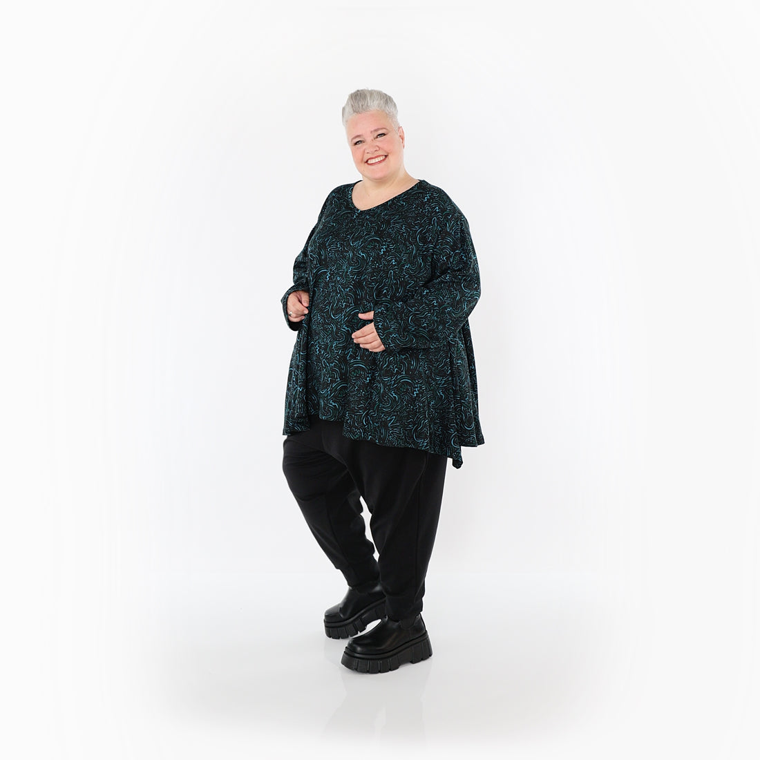 A-Form Bigshirt von AKH Fashion aus Materialmix, 1516.00593, Schwarz/Petrol/Grün, Kringel