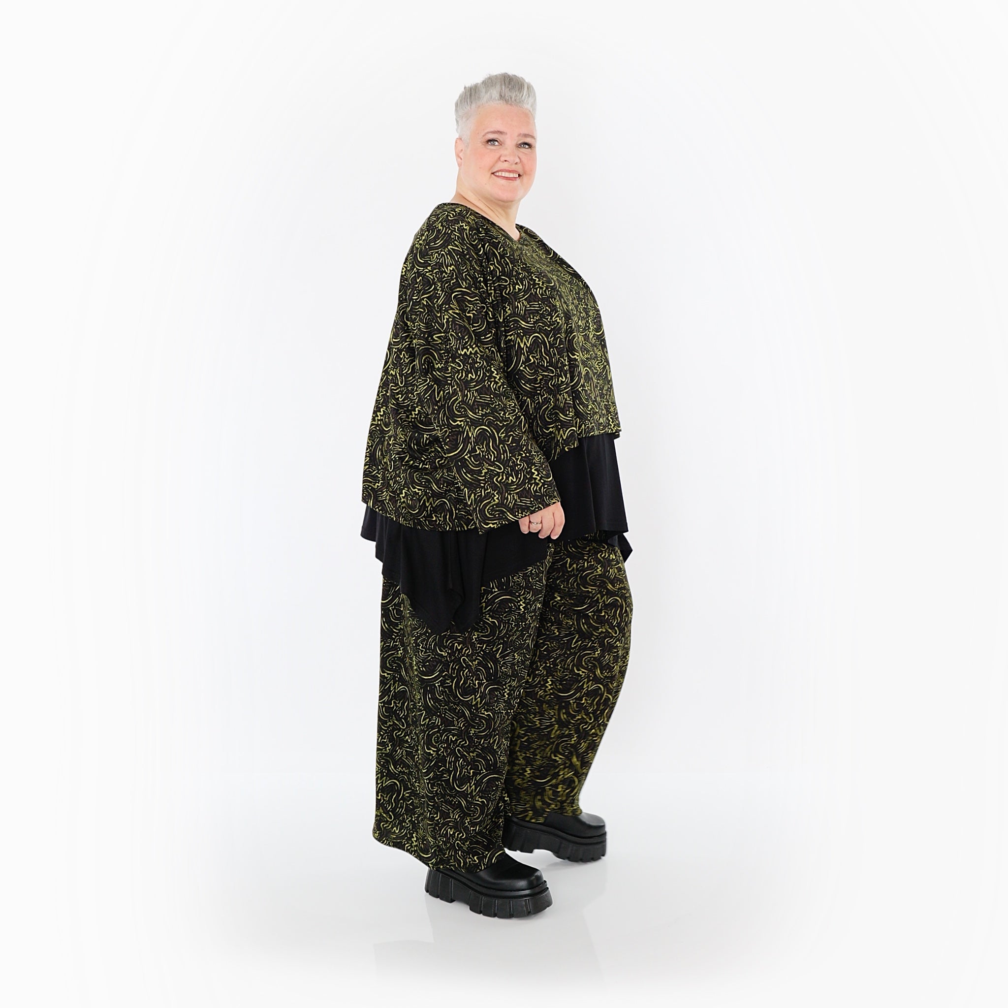  AKH Fashion Überwurf in kastiger Form, aus Materialmix, 1516.06048, Schwarz/Neongrün/Cognac