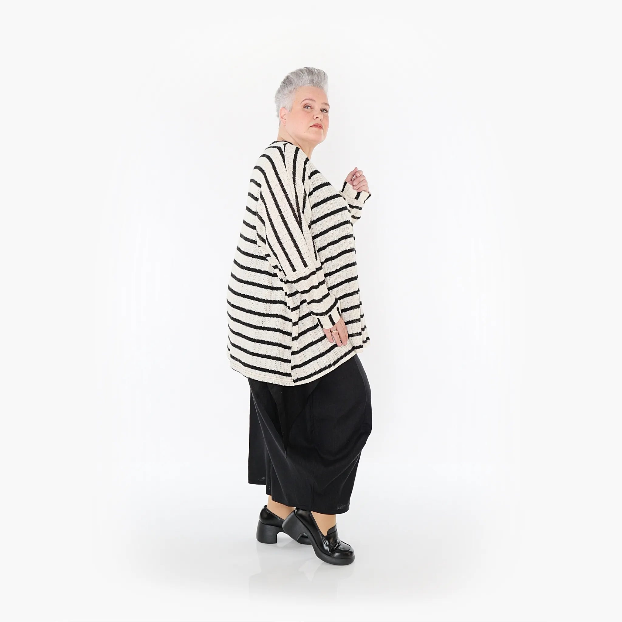 A-Form Bigshirt von AKH Fashion aus Baumwolle, 1467.07060, Beige/Schwarz, Streifen, Schick