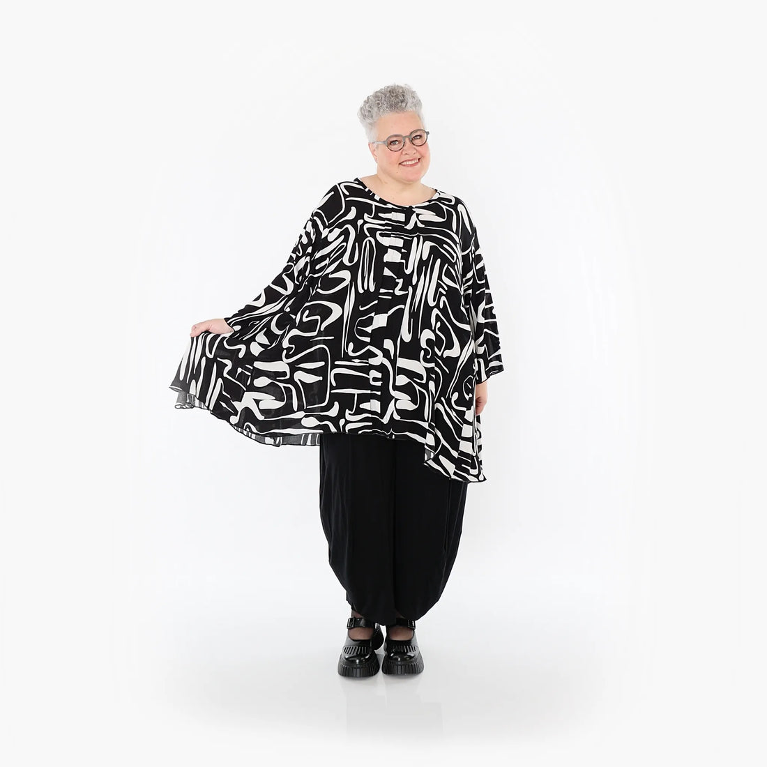  A-Form Bigshirt von AKH Fashion aus Viskose, 1487.07069, Schwarz/Weiß, Pinselstrich, Schick