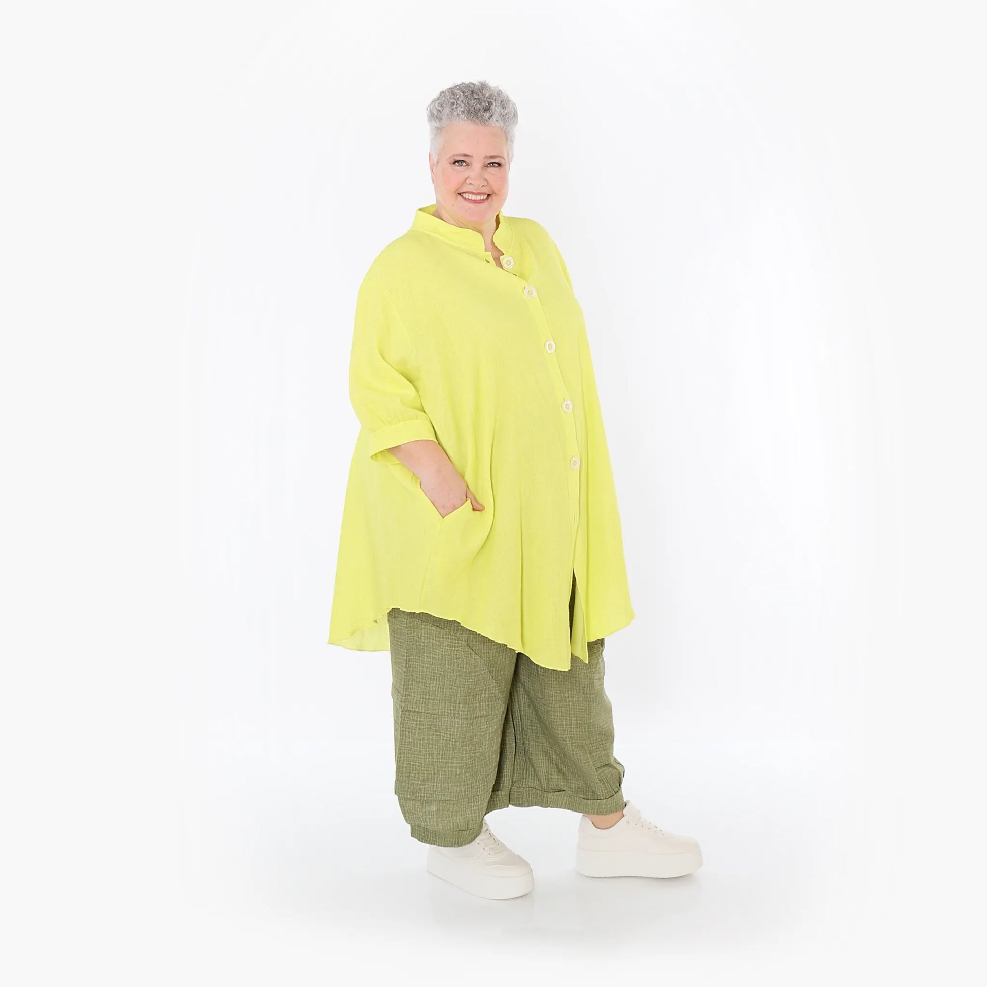  AKH Fashion Bluse in gerundeter Form, aus Baumwolle, 1501.07106, Lime, Ausgefallen, Schick