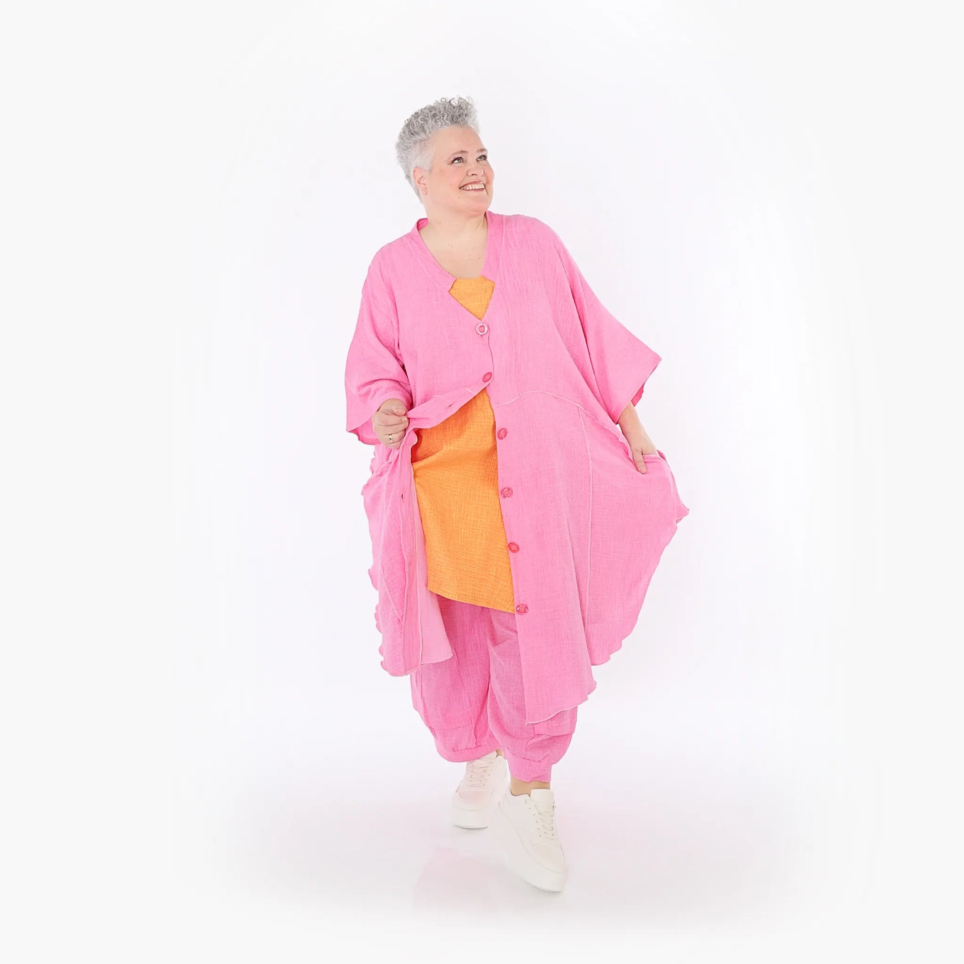  AKH Fashion Jacke in gerundeter Form, aus Baumwolle, 1501.07107, Fuchsia, Ausgefallen