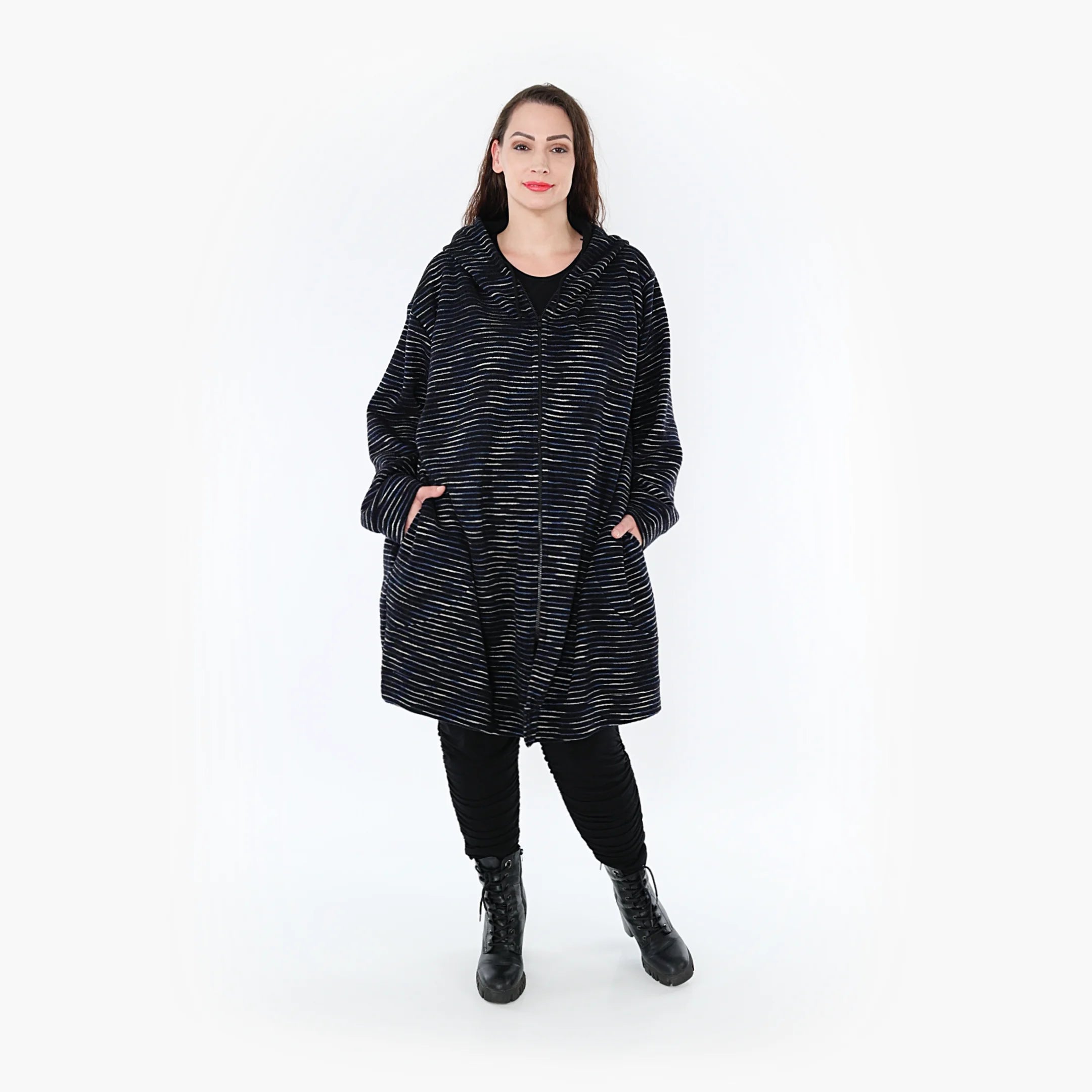  AKH Fashion Jacke in gerader Form, aus Baumwolle, 1367.06820, Schwarz-Blau-Weiß, Schick