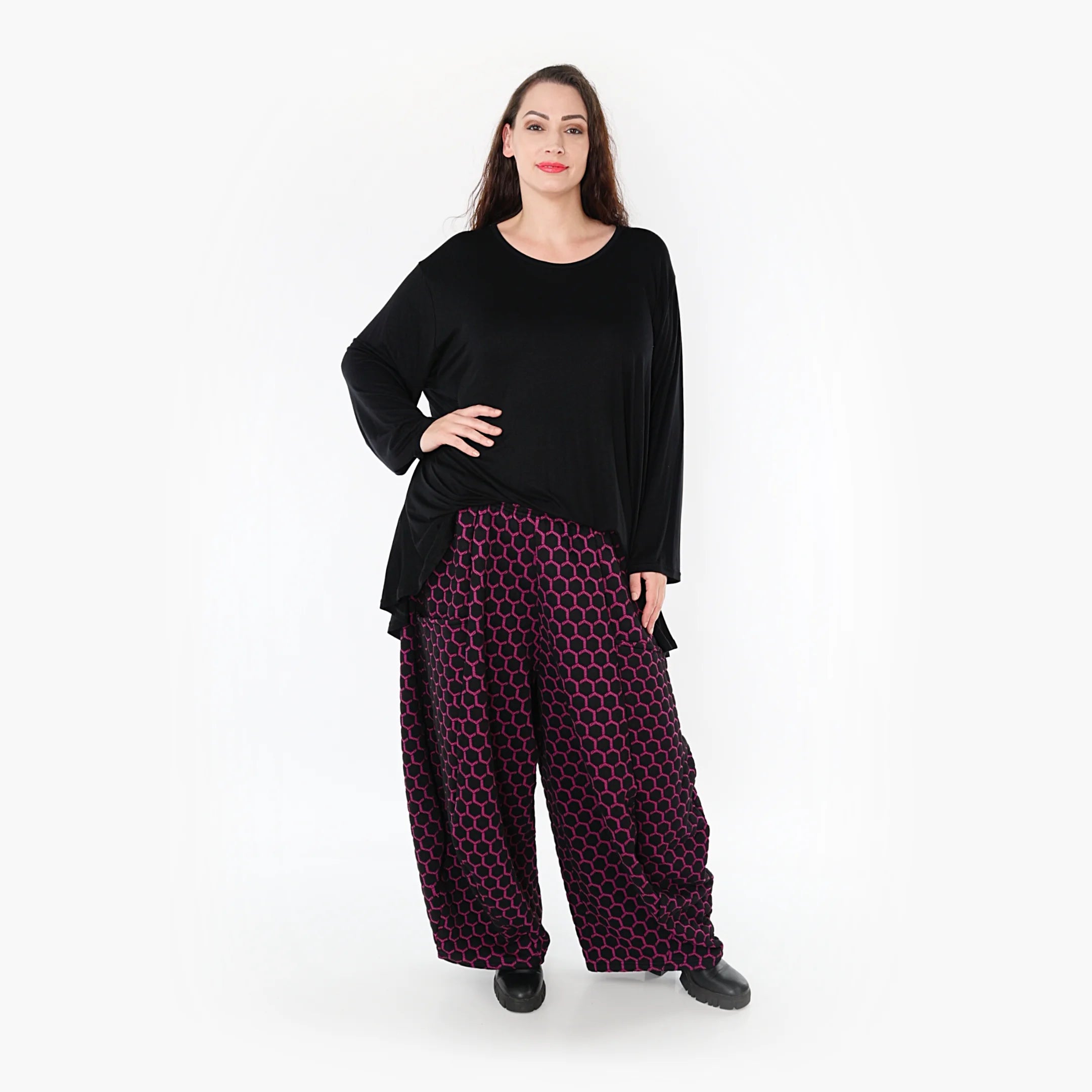 Ballonhose von AKH Fashion aus Materialmix, 1365.08069, Schwarz-Fuchsia, Raute, Schick