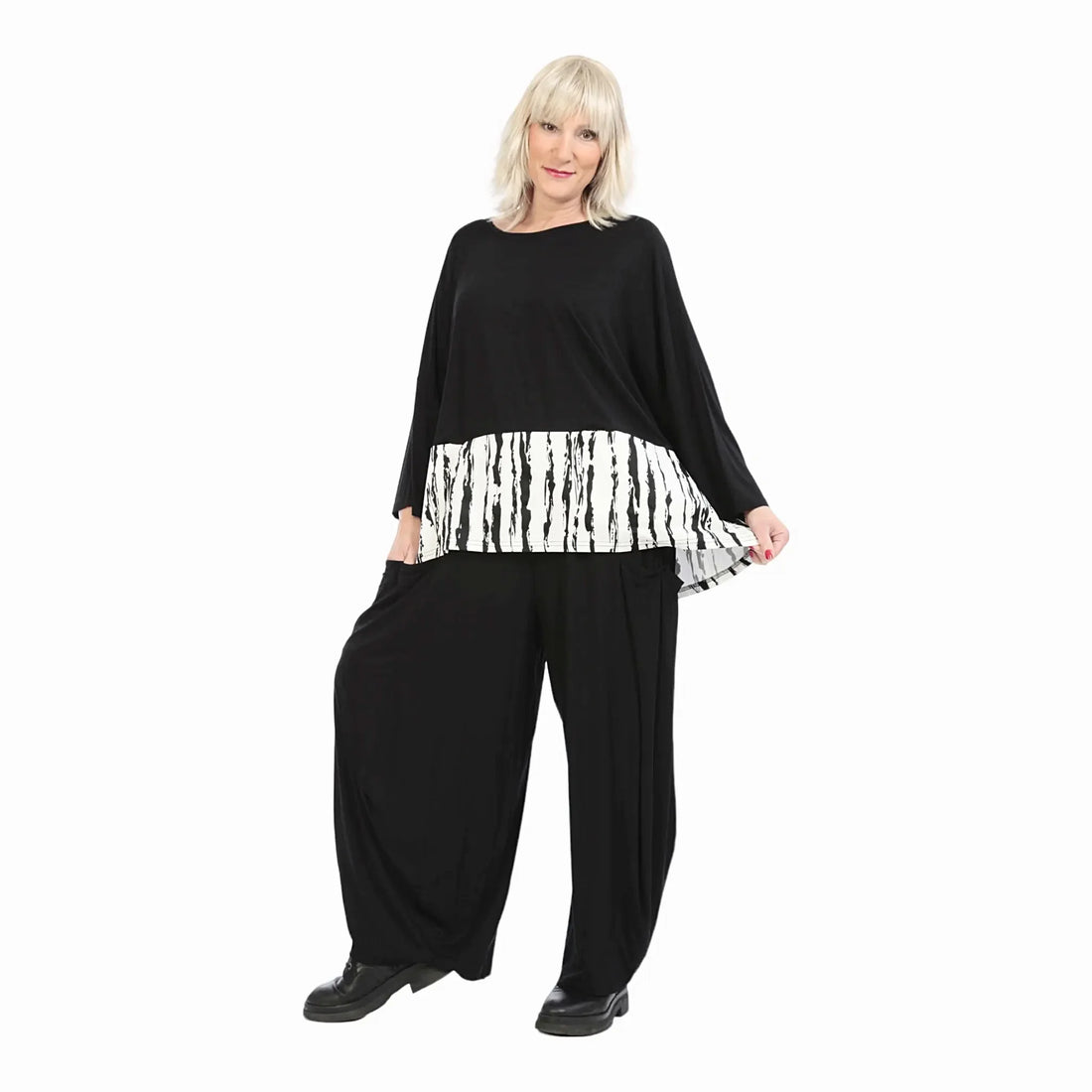  Bigshirt von AKH Fashion aus Baumwolle in kastiger Form, 1230.06888, Weiß-Schwarz, Schick