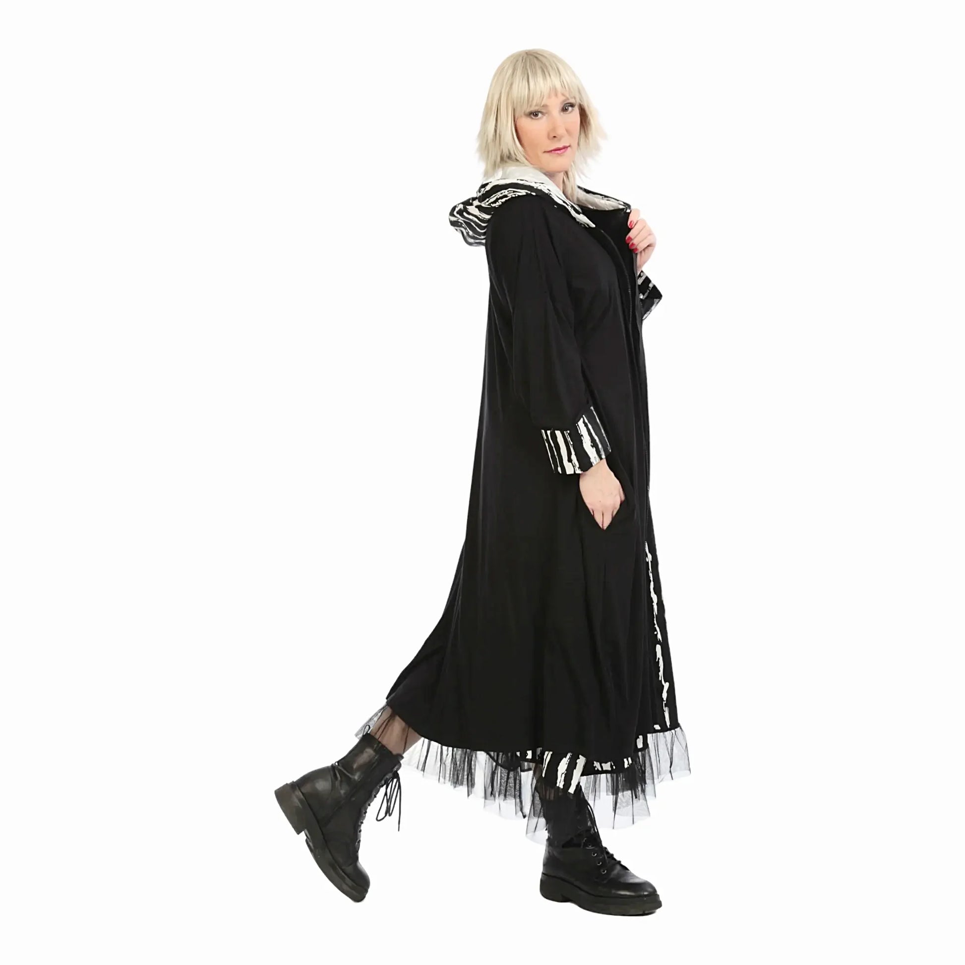  A-Form Mantel von AKH Fashion aus Viskose, 1230.06891, Schwarz-Weiß, Unifarben, Schick