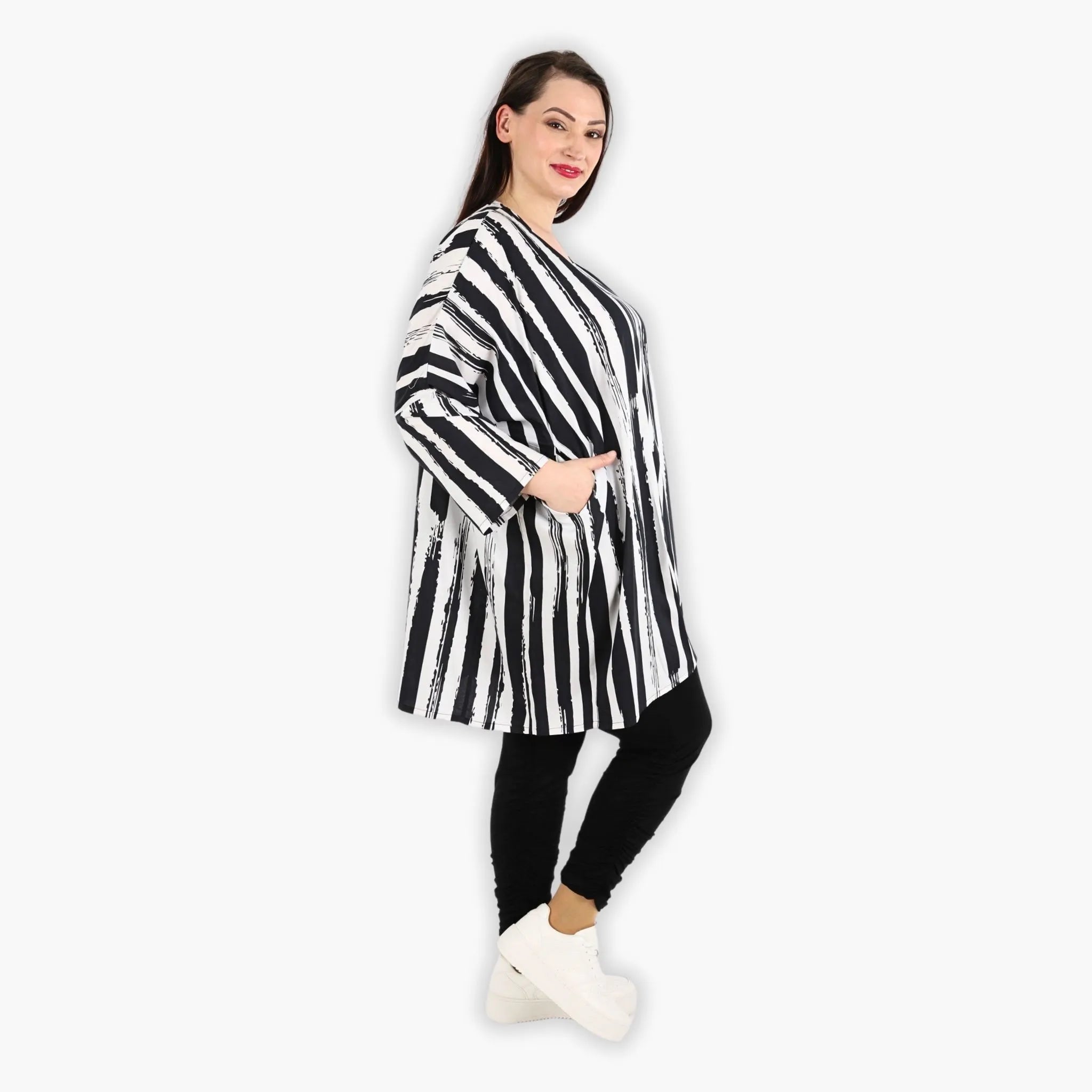  AKH Fashion Bigshirt in gerader Form, aus Viskose, 1300.06909, Schwarz-Weiß, Schick, Modern