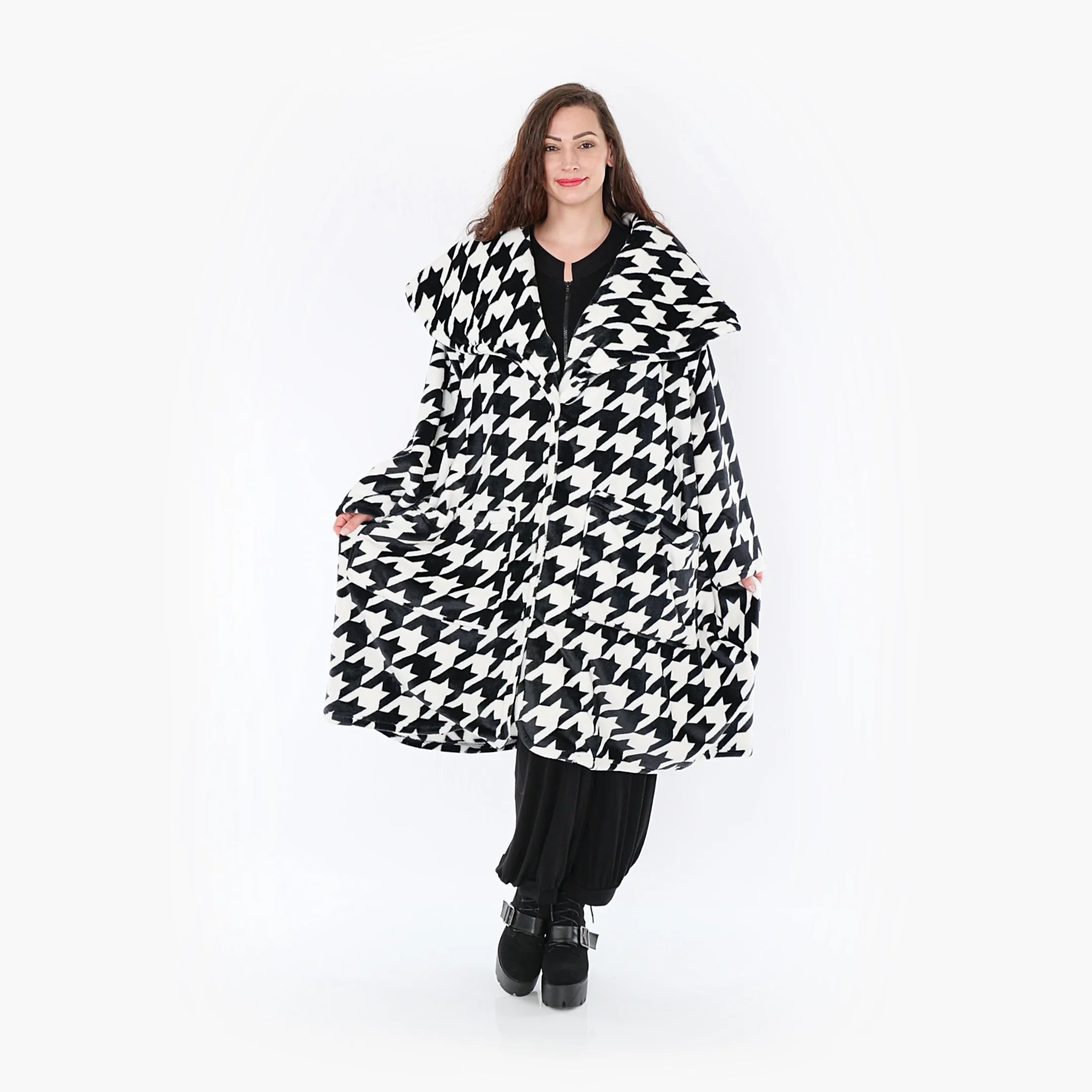  Ballonmantel von AKH Fashion aus Polyester, 1386.01776, Schwarz-Weiss, Hahnentritt