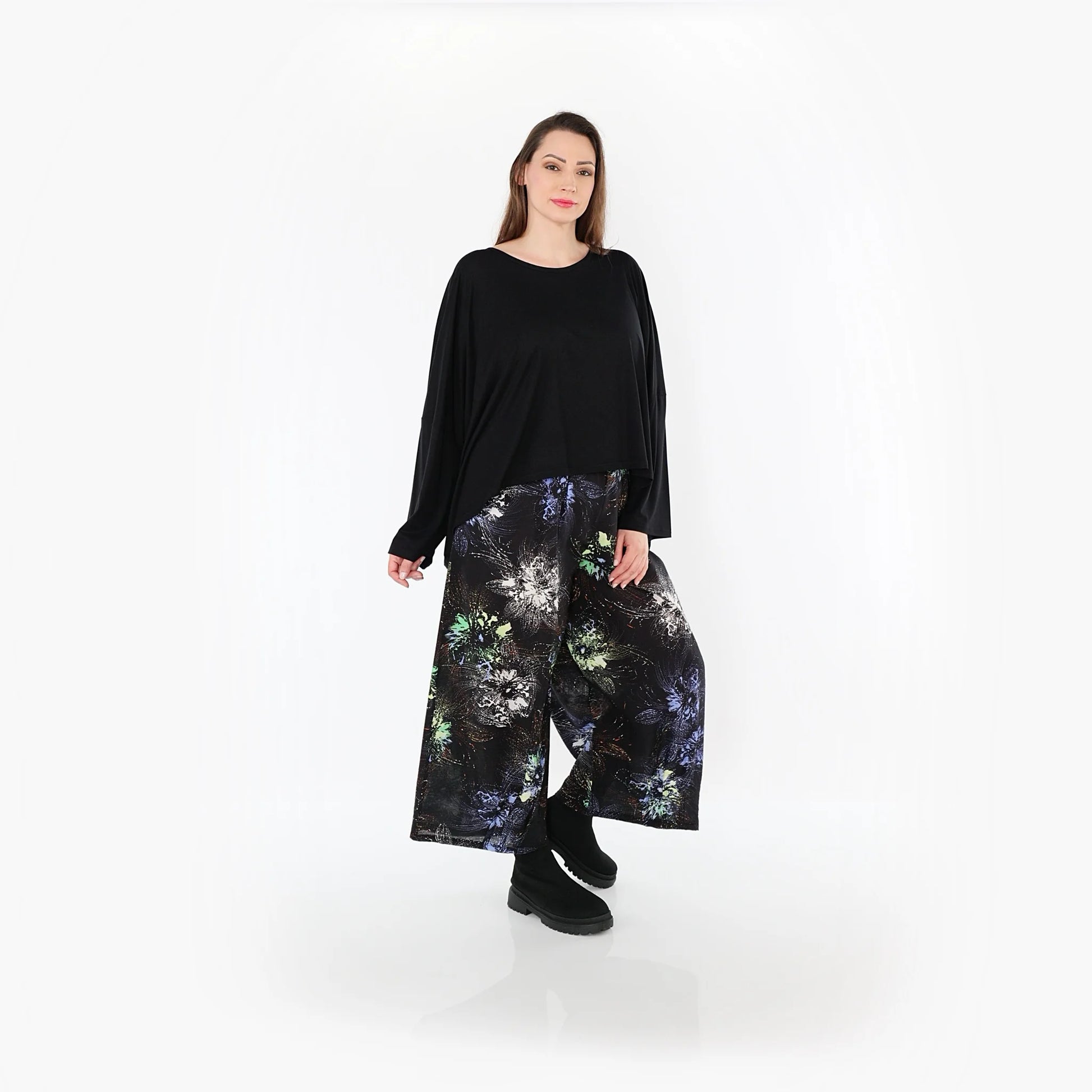  Marlene Hose von AKH Fashion aus Viskose, 1491.07070, Schwarz/Blau/Multi, Blumen, Schick