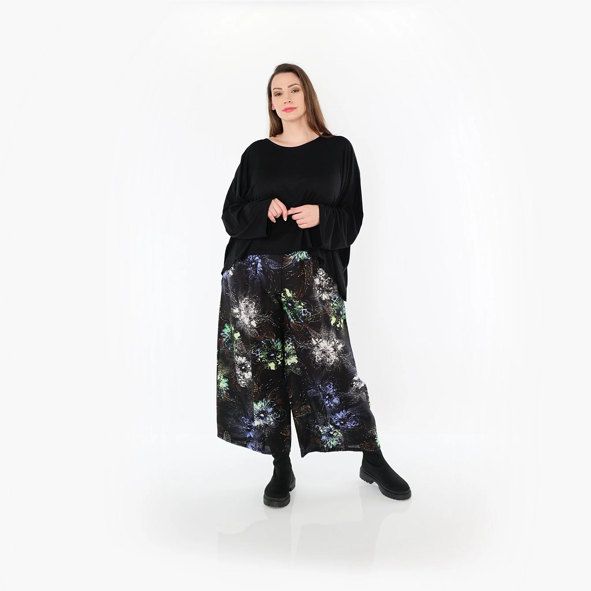  Marlene Hose von AKH Fashion aus Viskose, 1491.07070, Schwarz/Blau/Multi, Blumen, Schick