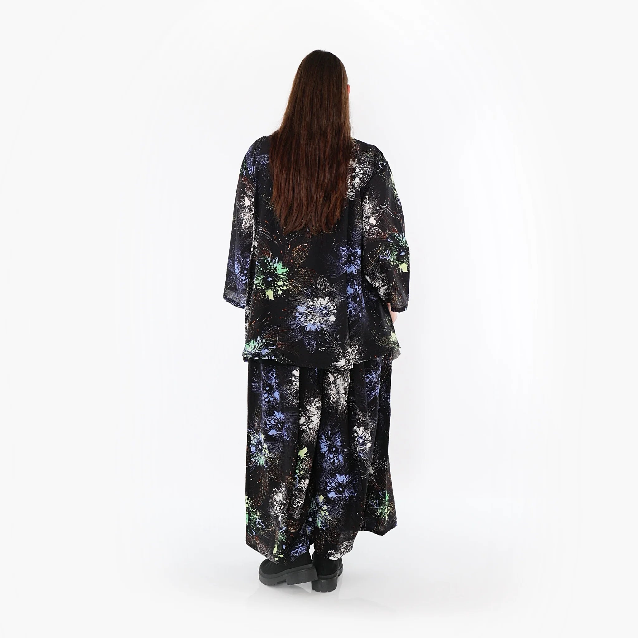  A-Form Jacke von AKH Fashion aus Viskose, 1491.06939, Schwarz/Blau/Multi, Blumen, Schick
