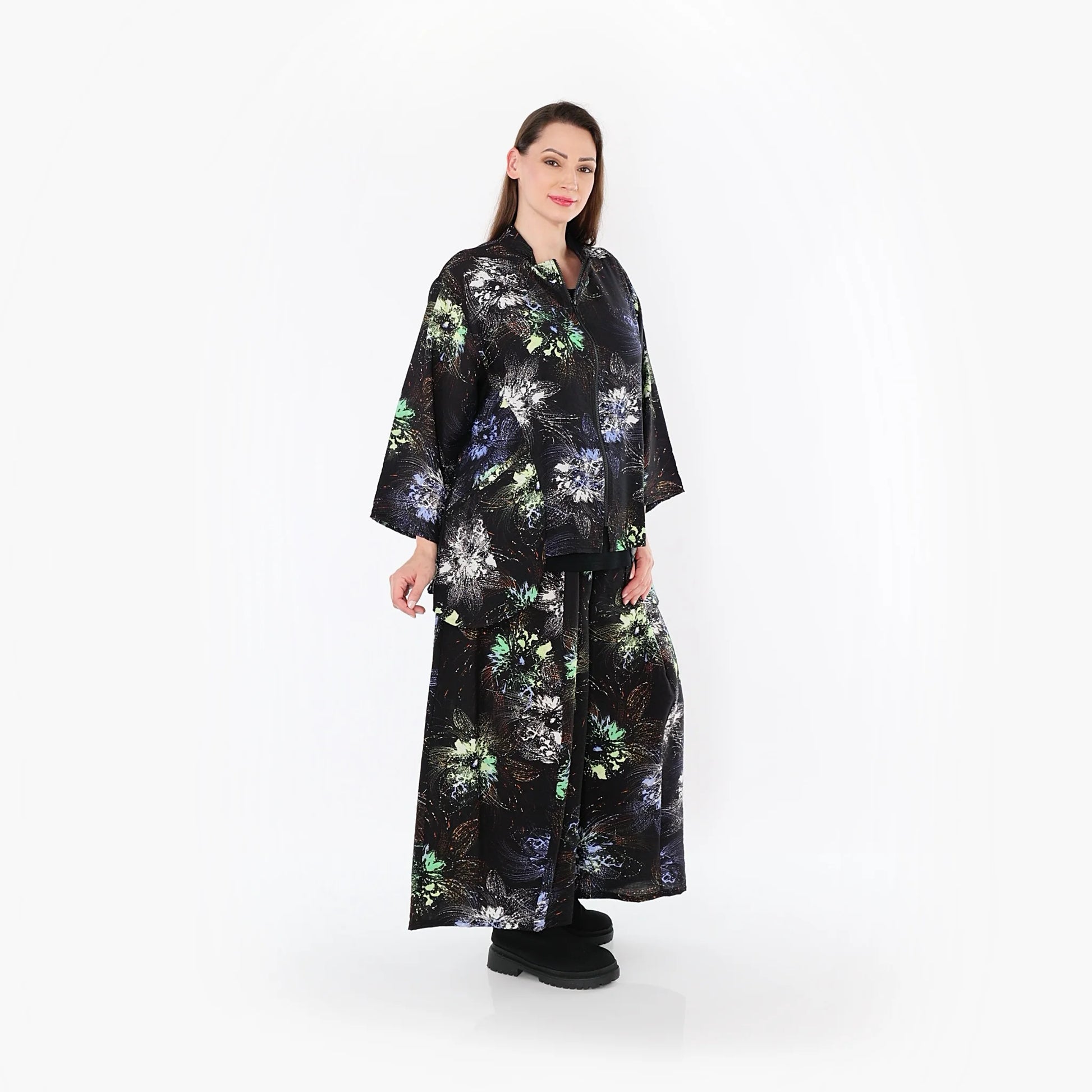  A-Form Jacke von AKH Fashion aus Viskose, 1491.06939, Schwarz/Blau/Multi, Blumen, Schick
