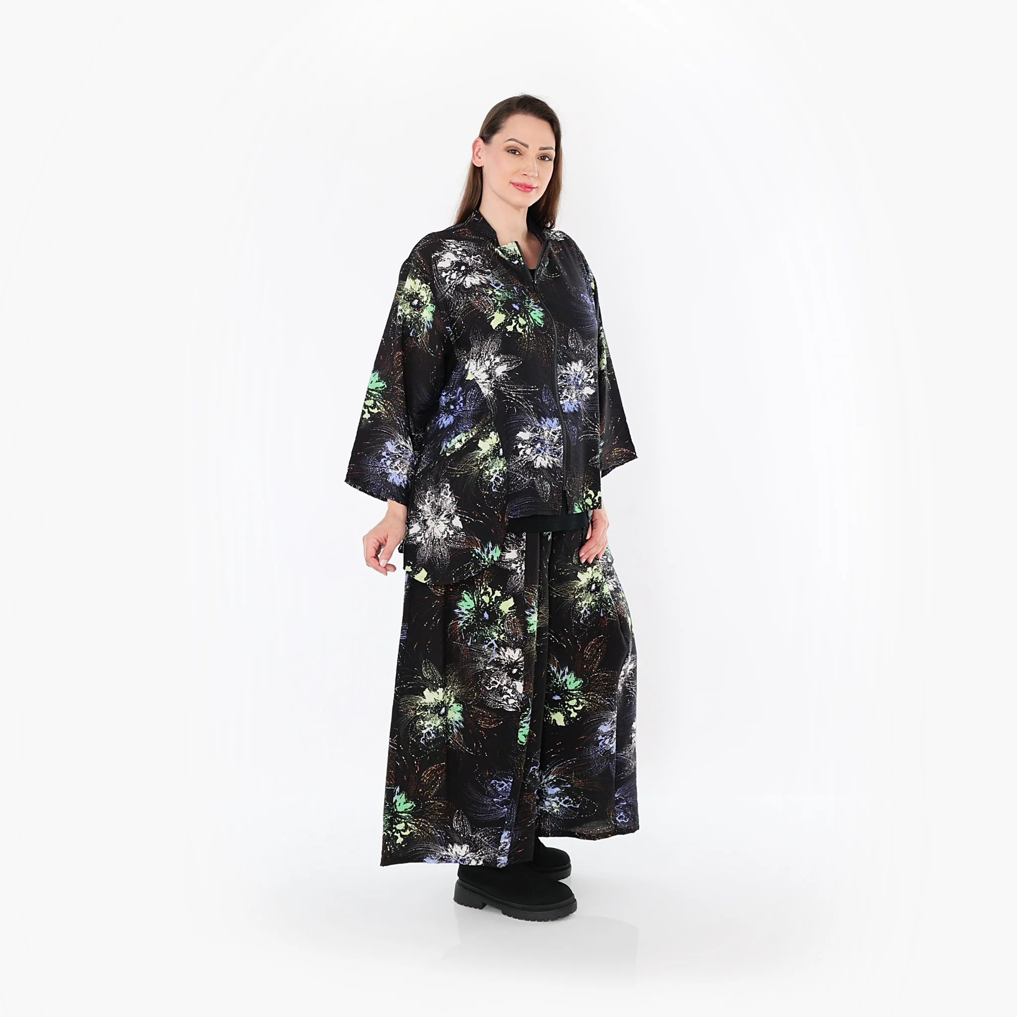 A-Form Jacke von AKH Fashion aus Viskose, 1491.06939, Schwarz/Blau/Multi, Blumen, Schick