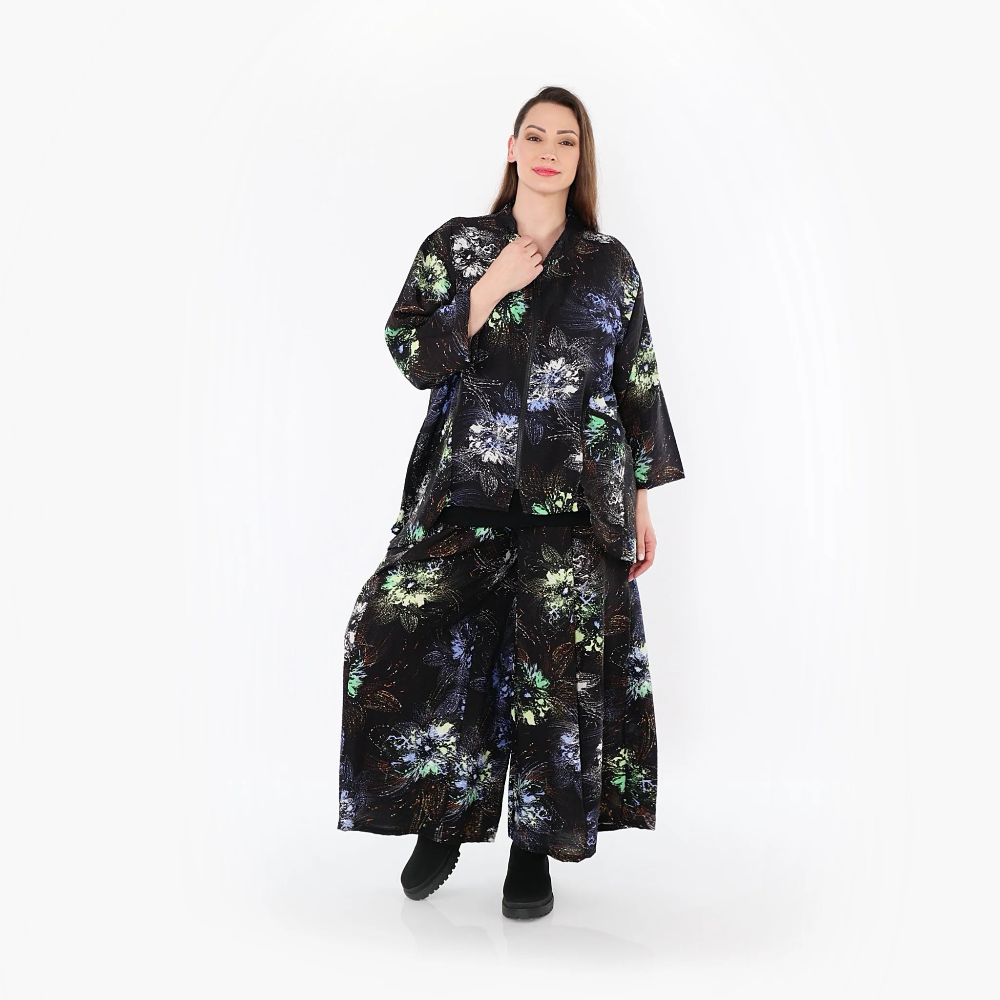  A-Form Jacke von AKH Fashion aus Viskose, 1491.06939, Schwarz/Blau/Multi, Blumen, Schick