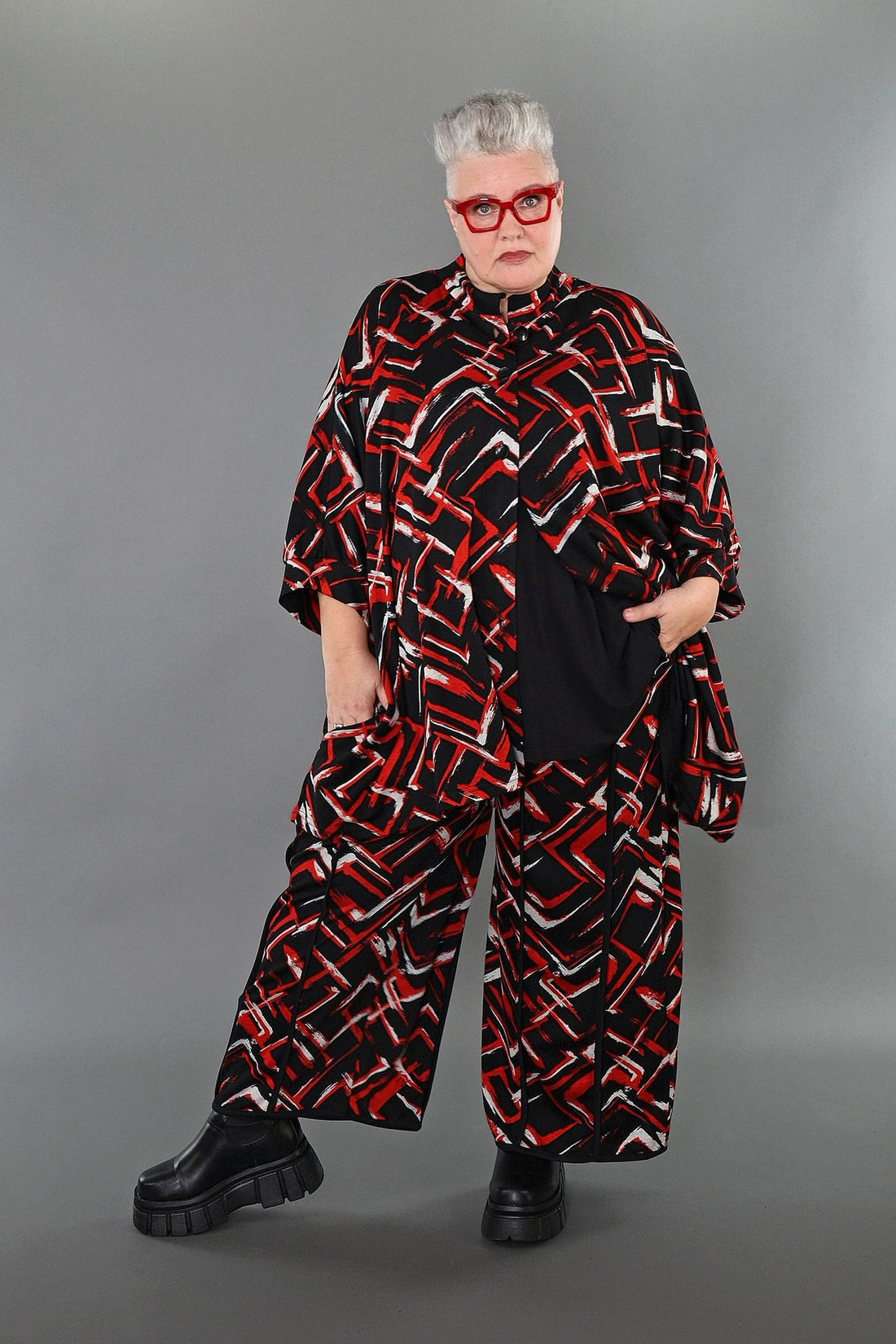  A-Form Jacke von AKH Fashion aus Viskose, 1517.07116, Schwarz/Rot/Weiß, Pinselstrich