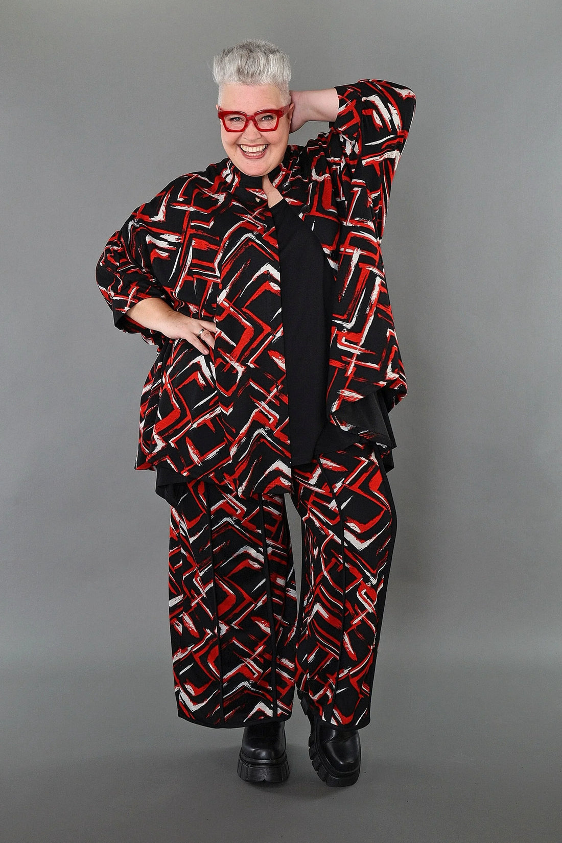  A-Form Jacke von AKH Fashion aus Viskose, 1517.07116, Schwarz/Rot/Weiß, Pinselstrich