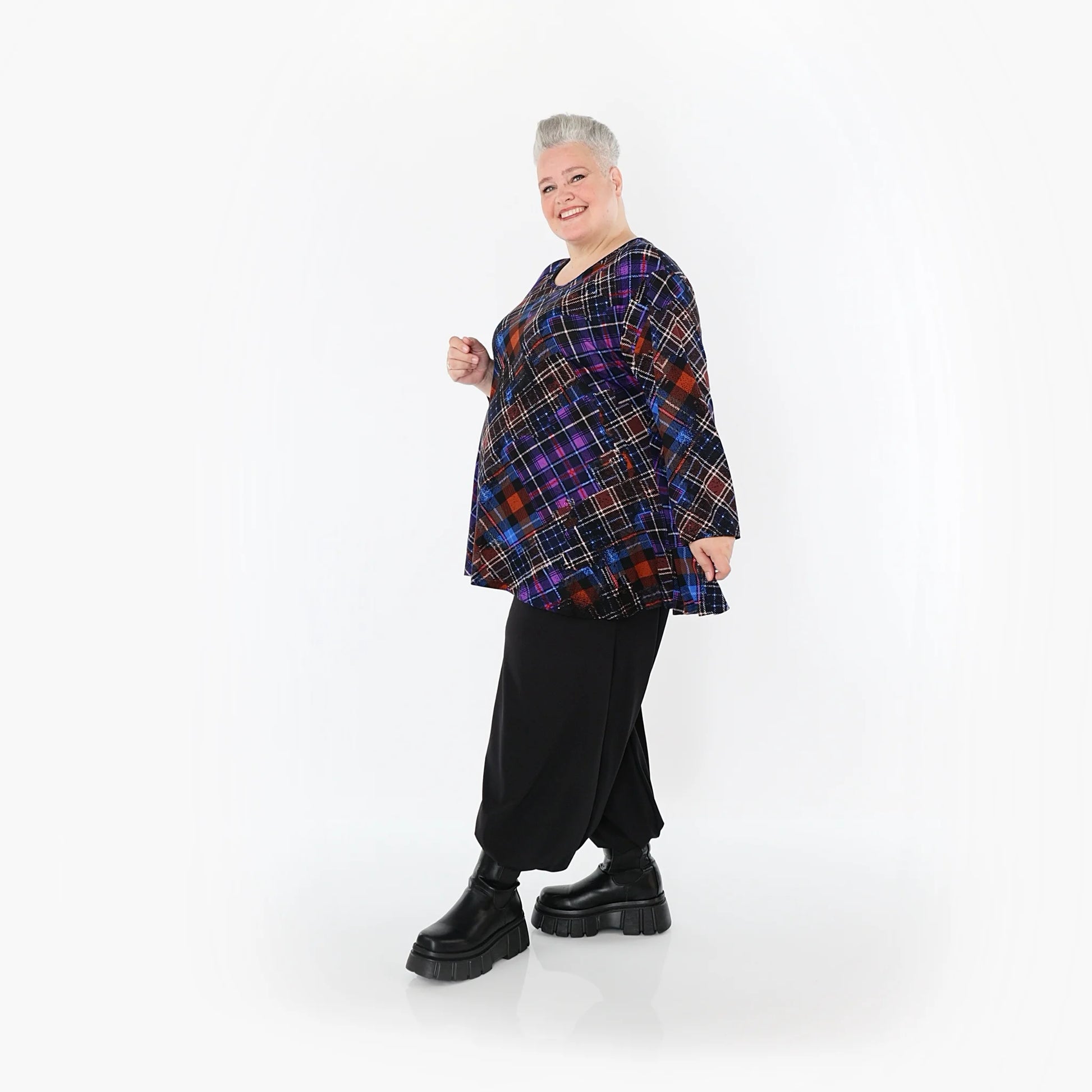  AKH Fashion Bigshirt in Glocken-Form, aus Viskose, 1518.01892, Multicolor/Blau, Kariert, Schick
