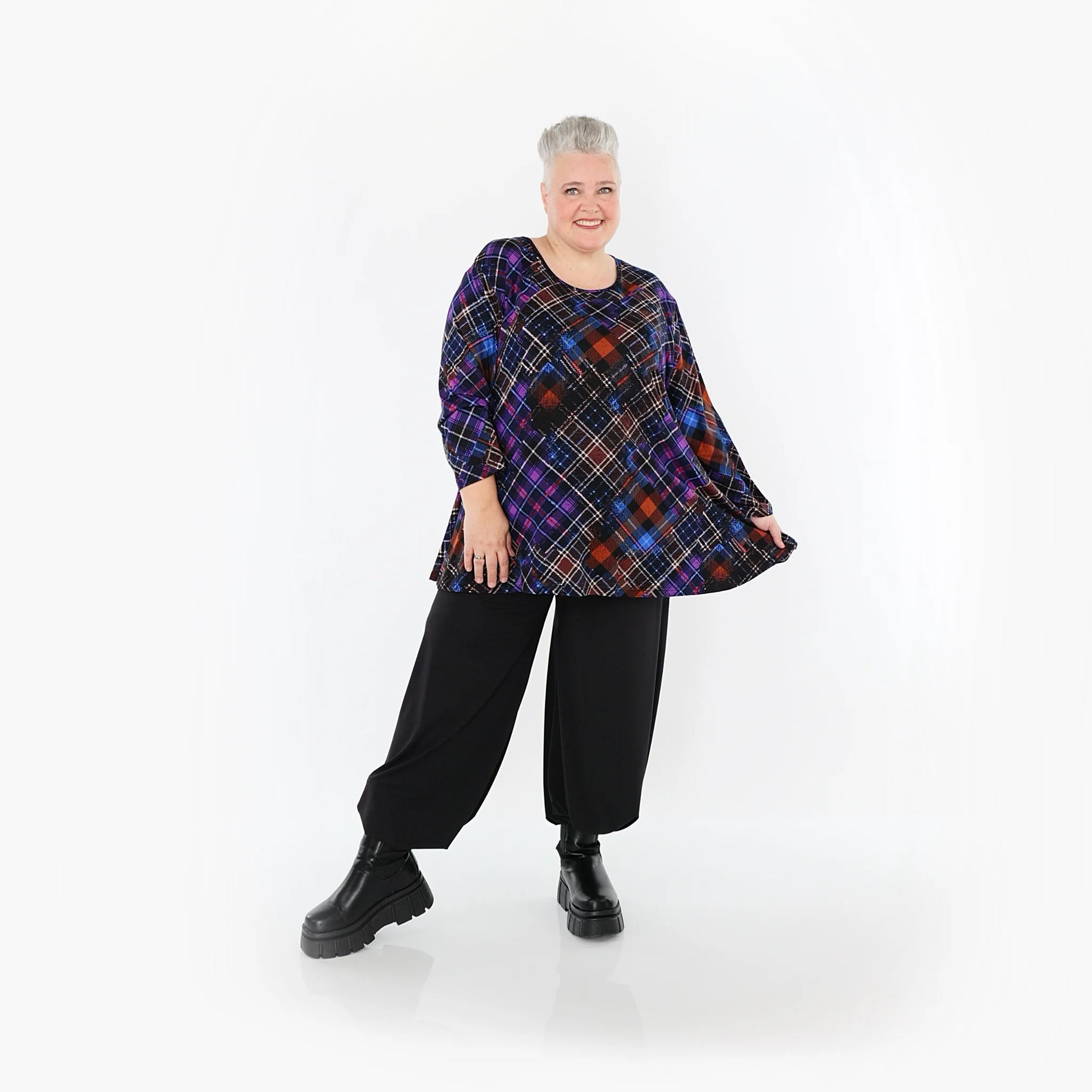  AKH Fashion Bigshirt in Glocken-Form, aus Viskose, 1518.01892, Multicolor/Blau, Kariert, Schick