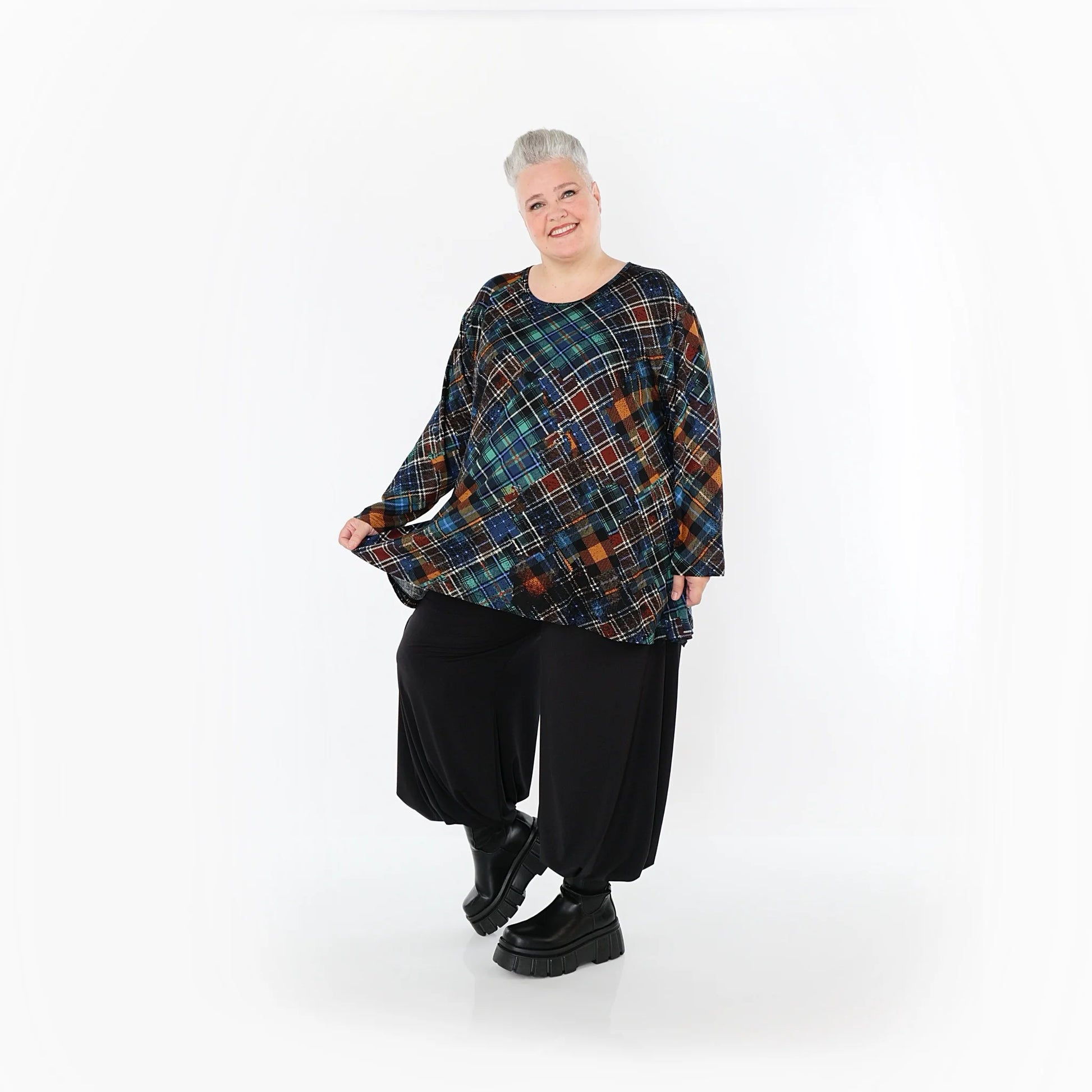 AKH Fashion Bigshirt in Glocken-Form, aus Viskose, 1518.01892, Multicolor/Grün, Kariert, Schick