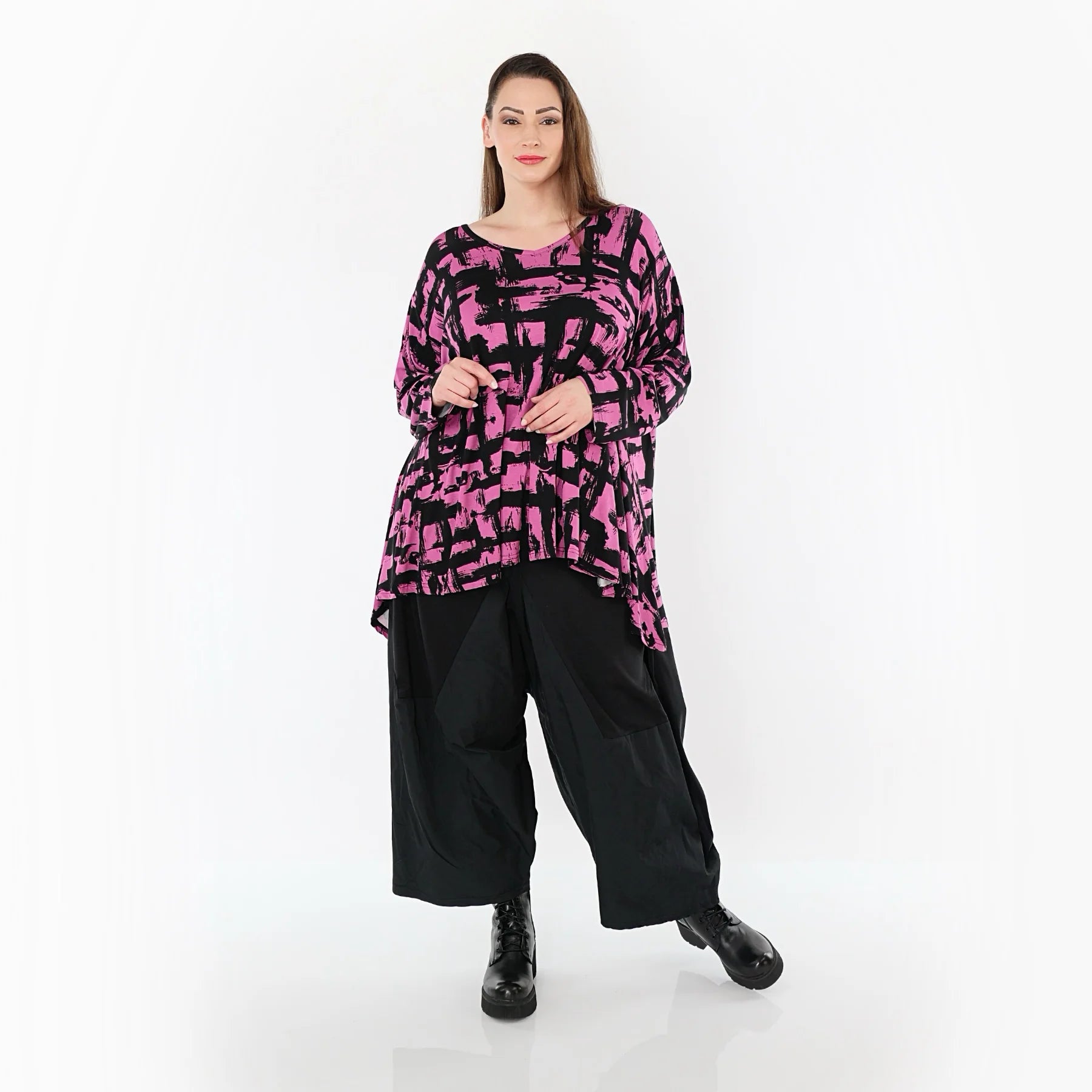  A-Form Bigshirt von AKH Fashion aus Viskose, 1519.02593, Fuchsia/Schwarz, Pinselstrich