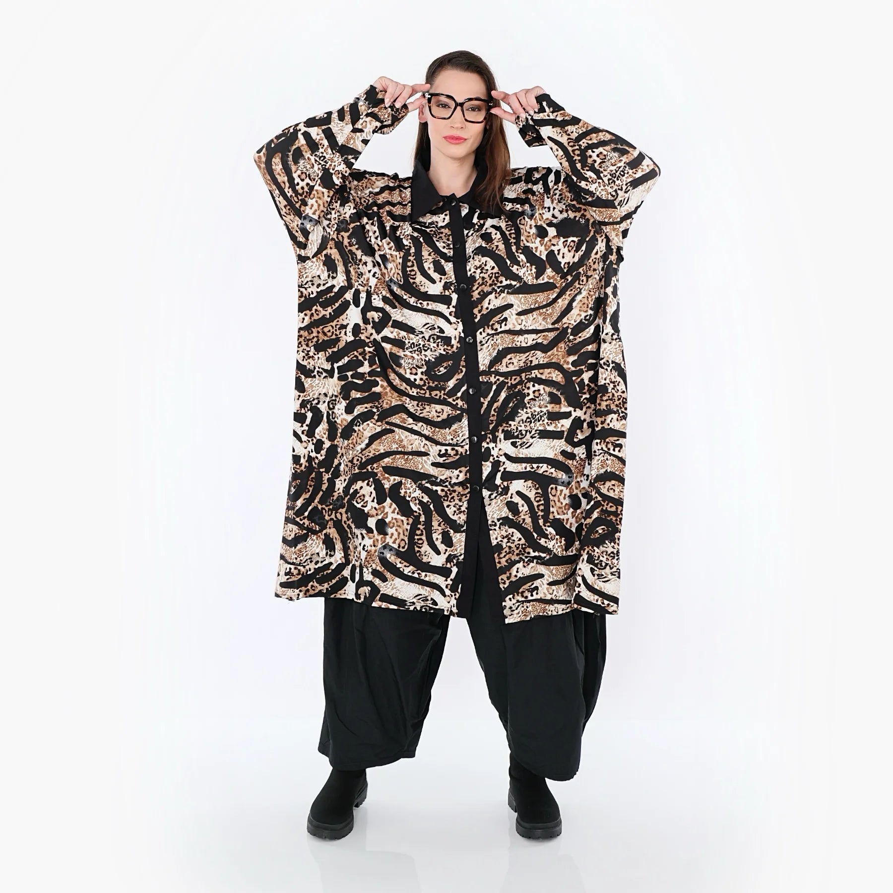  AKH Fashion Longbluse in gerader Form, aus Materialmix, 1521.07131, Schwarz/Cognac/Weiß
