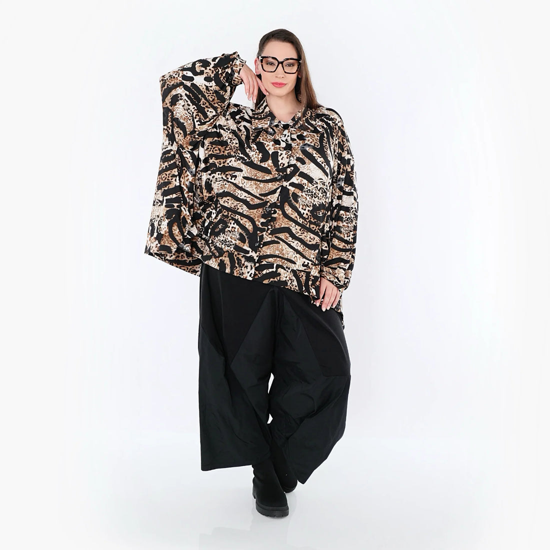  A-Form Bluse von AKH Fashion aus Materialmix, 1521.07132, Schwarz/Cognac/Weiß, Leopard