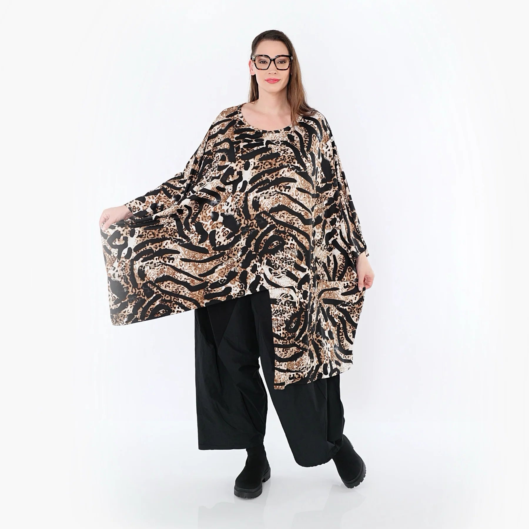  AKH Fashion Bigshirt in asymmetrischer Form, aus Materialmix, 1521.07133, Schick
