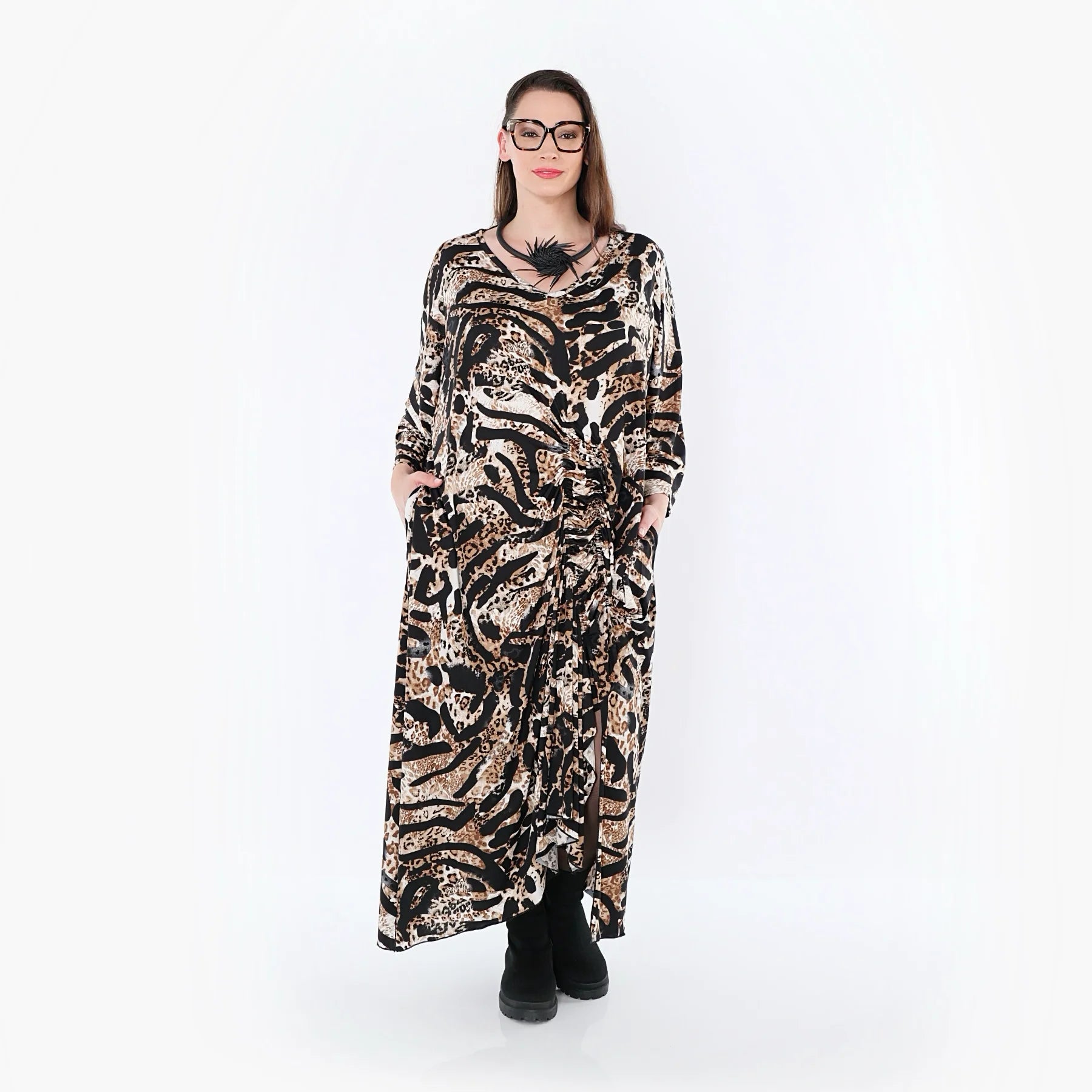  Kleid von AKH Fashion aus Materialmix, 1521.07134, Schwarz/Cognac/Weiß, Leopard, Schick