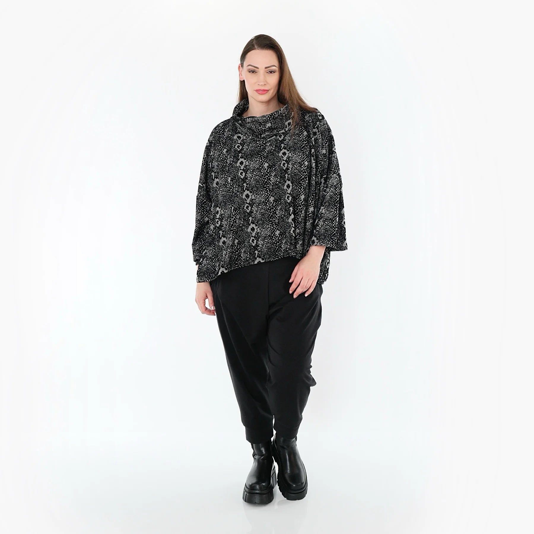  AKH Fashion Bigshirt in kastiger Form, aus Materialmix, 1541.03019, Grau/Schwarz, Reptil