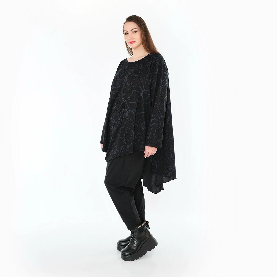  A-Form Bigshirt von AKH Fashion aus Viskose, 1545.07138, Schwarz/Blau, Kringel, Ausgefallen