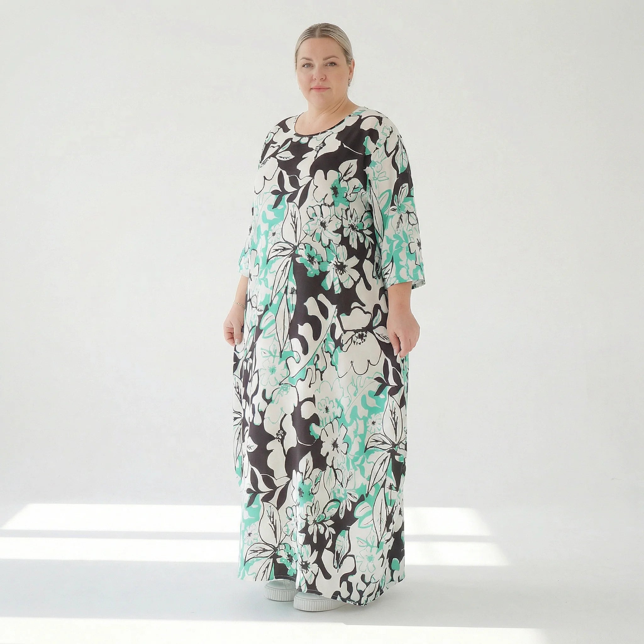  Ballonkleid von AKH Fashion aus Viskose, 1574.01926, Weiß/Schwarz/Grün, Blumen, Schick