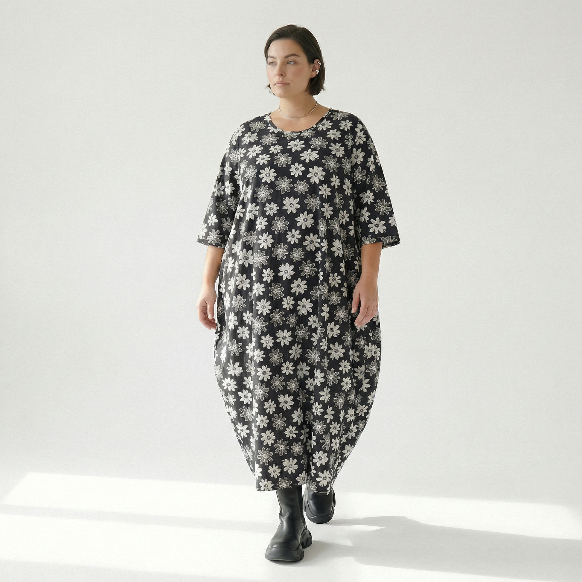 Ballonkleid von AKH Fashion aus Viskose, 1575.01926, Schwarz/Weiß, Blumen, Ausgefallen