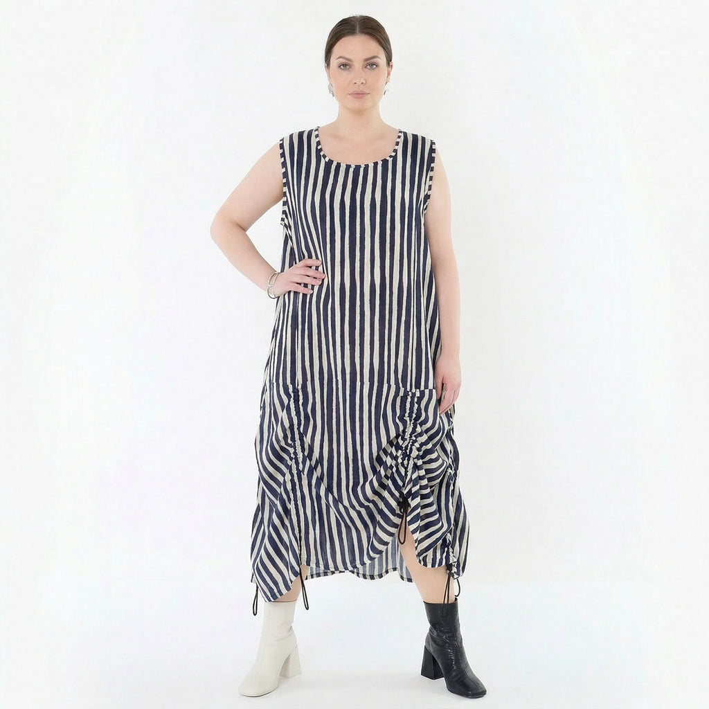 Luftiges Ballon Kleid mit ausgefallenem Lagenlook, raffiniert gerafft, angenehm leicht, Marine/Weiß