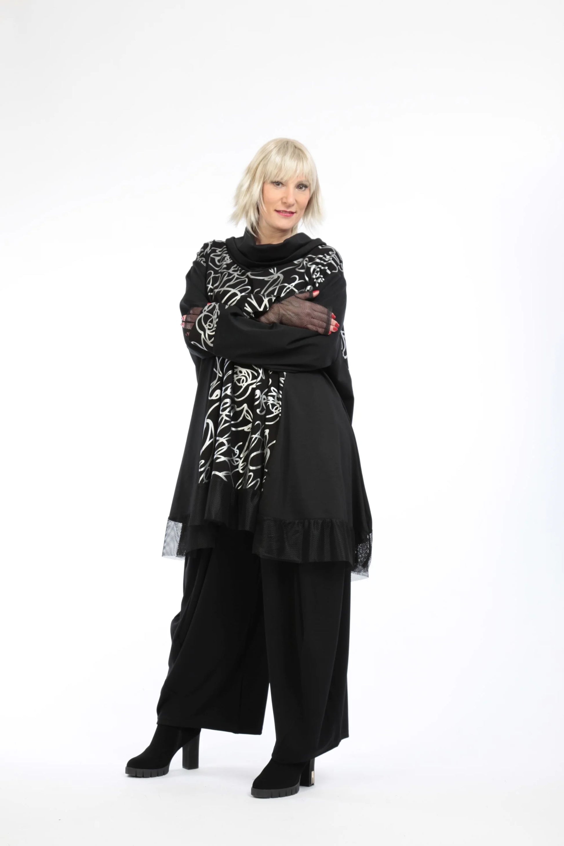  Bigshirt von AKH Fashion aus Viskose in Glocken-Form, 1212.09953, Schwarz-Silber-Netz