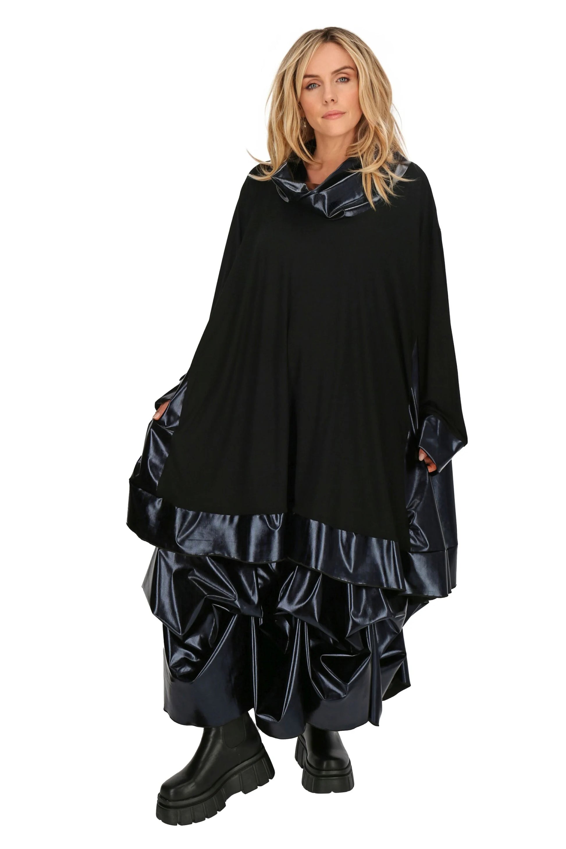  A-Form Bigshirt von AKH Fashion aus Viskose, 1227.09953, Schwarz-Metalic, Unifarben, Schick