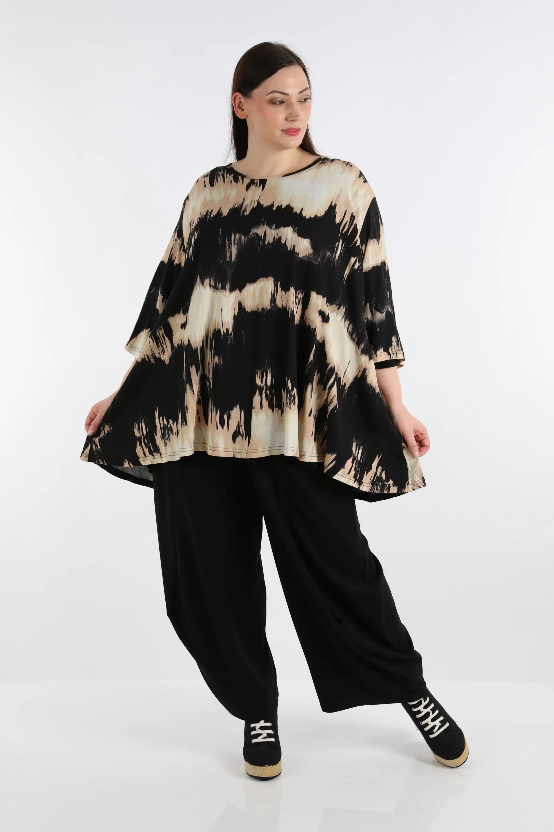  A-Form Bigshirt von AKH Fashion aus Rayon, 1258.00593, Schwarz-Beige, Batik, Schick, Modern